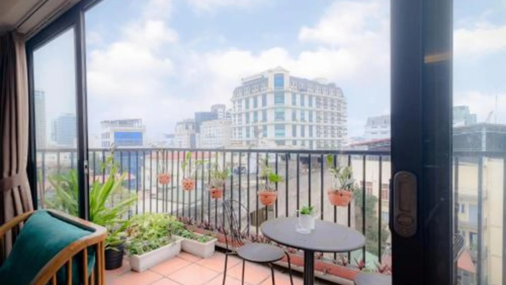 하노이 남응 파라다이스 스위트 - 호안끼엠 레이크 4성급 게스트하우스 레스토랑