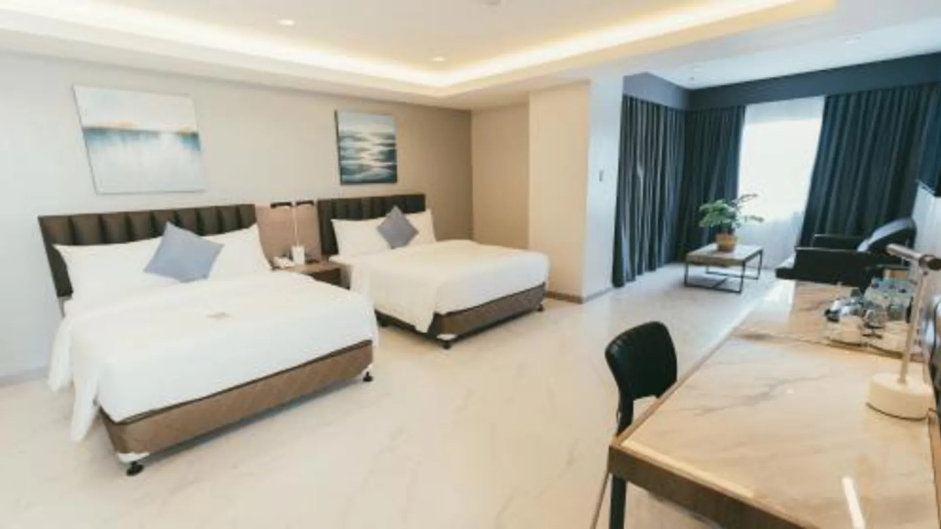 세부 더 NS 로얄 호텔 2성급 호텔 스위트룸