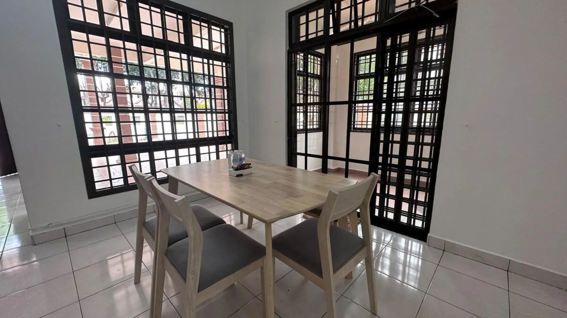 조호바루 / 조호르바루 울루 티람의 프라이빗 하우스 (200m², 침실 8개, 프라이빗 욕실 4개) 3성급 싱글룸 외관