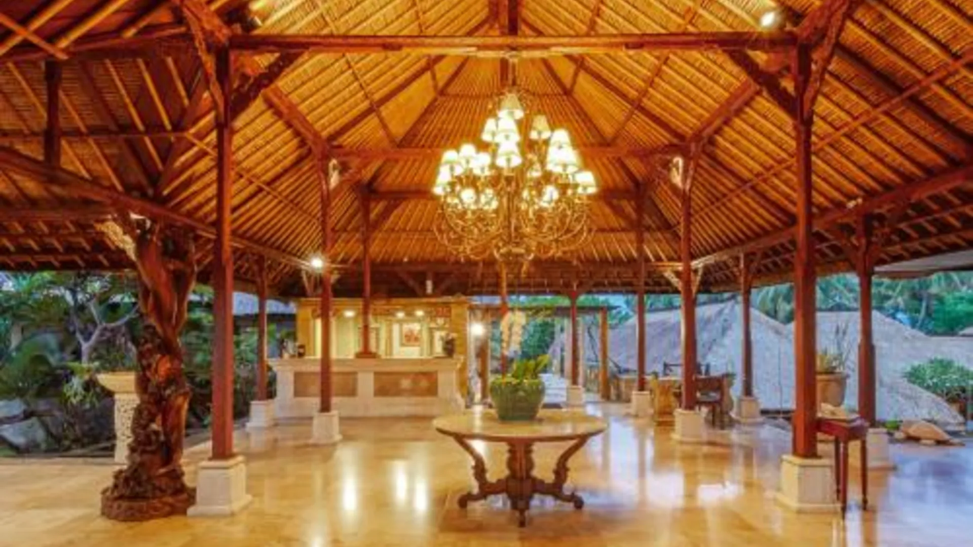 발리 푸리 바구스 로비나 리조트 4성급 호텔 수영장