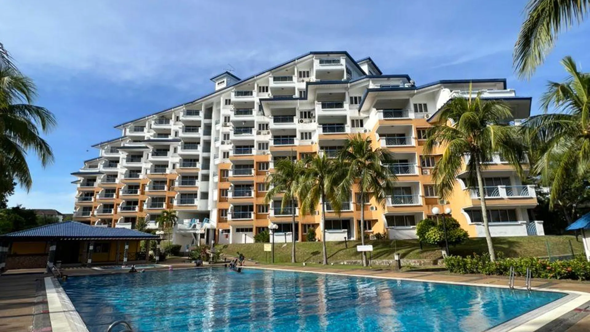 포트 딕슨 시 루사의 아파트먼트 (922m², 침실 2개, 프라이빗 욕실 2개) 3성급 싱글룸 로비