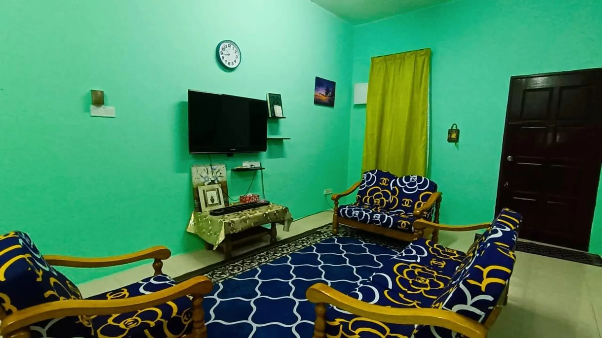 말라카 멀리나우의  (1000m², 침실 3개, 프라이빗 욕실 2개) 2성급 게스트하우스 객실