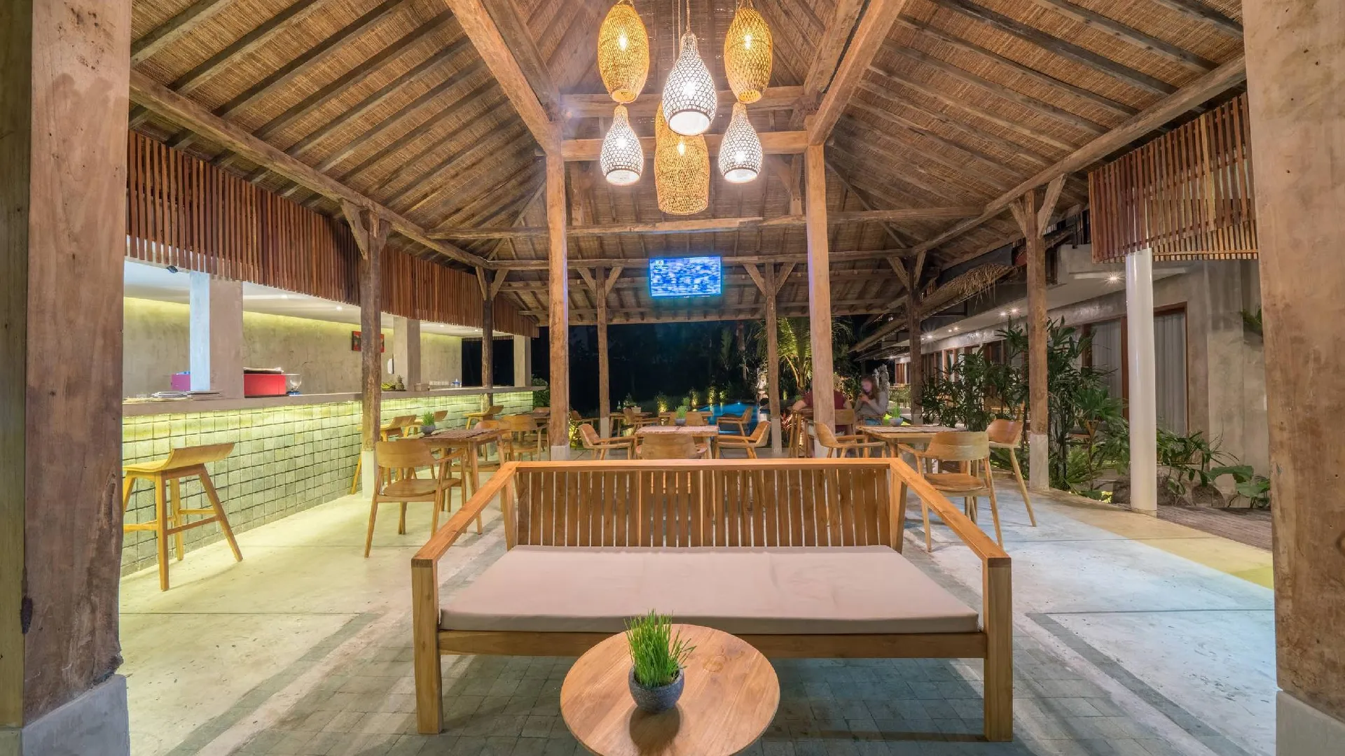 발리 칸다르파 우붓 3성급 호텔 레스토랑