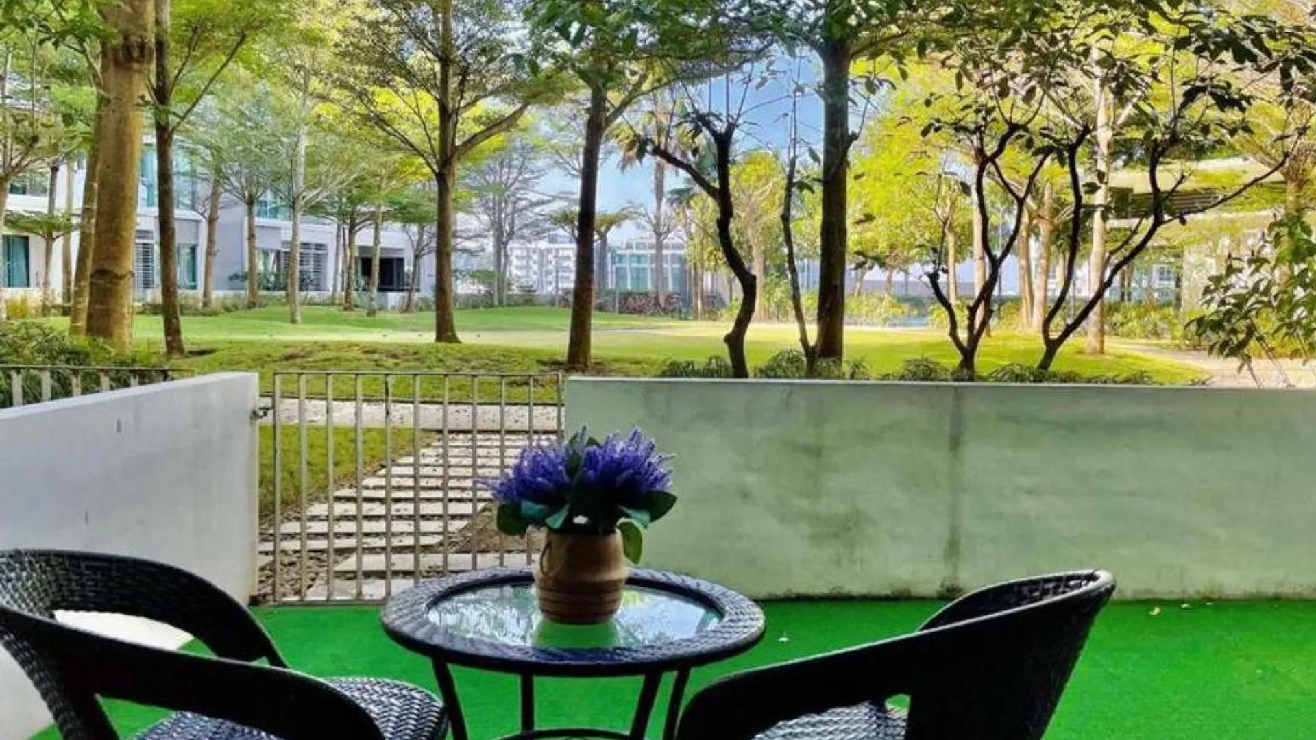 코타키나발루 시티 센터의  (850m², 침실 1개, 프라이빗 욕실 2개) 3성급 싱글룸 외관