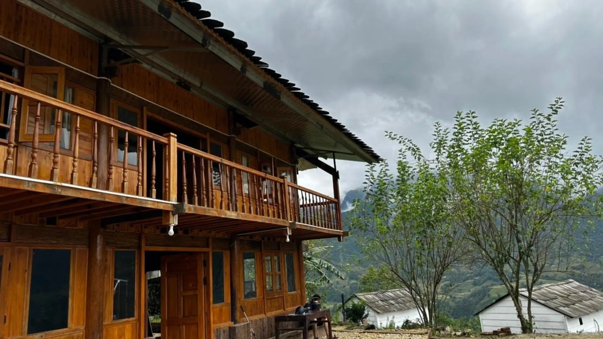 사파 사빠 도심의 프라이빗 하우스 (15m², 침실 7개, 프라이빗 욕실 4개) 4성급 게스트하우스 객실