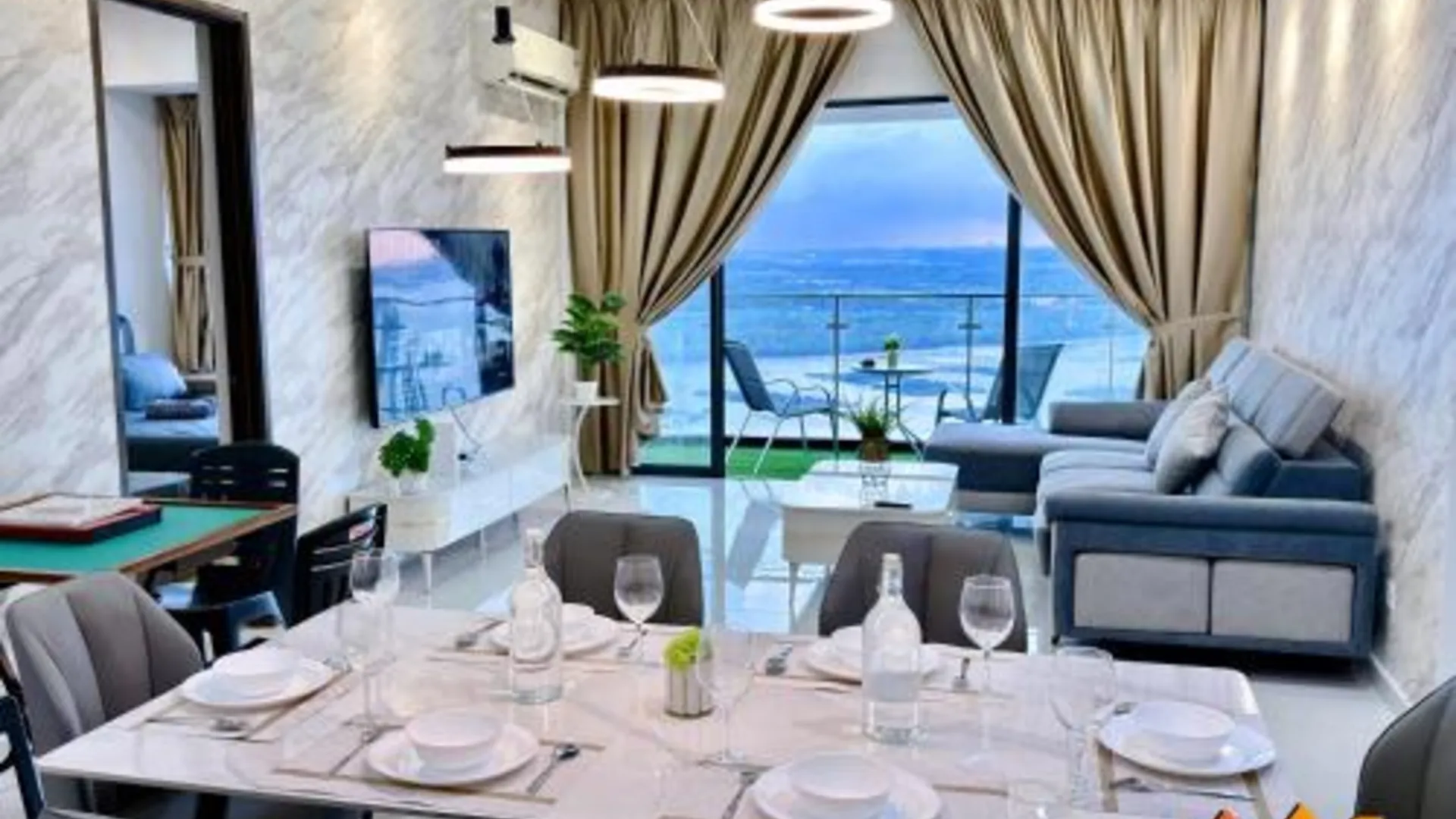 조호바루 / 조호르바루 풀씨뷰 컨트리 가든 6-13인 스마트 TV 70인치 위드 넷플릭스 -CG- 5성급 게스트하우스 로비