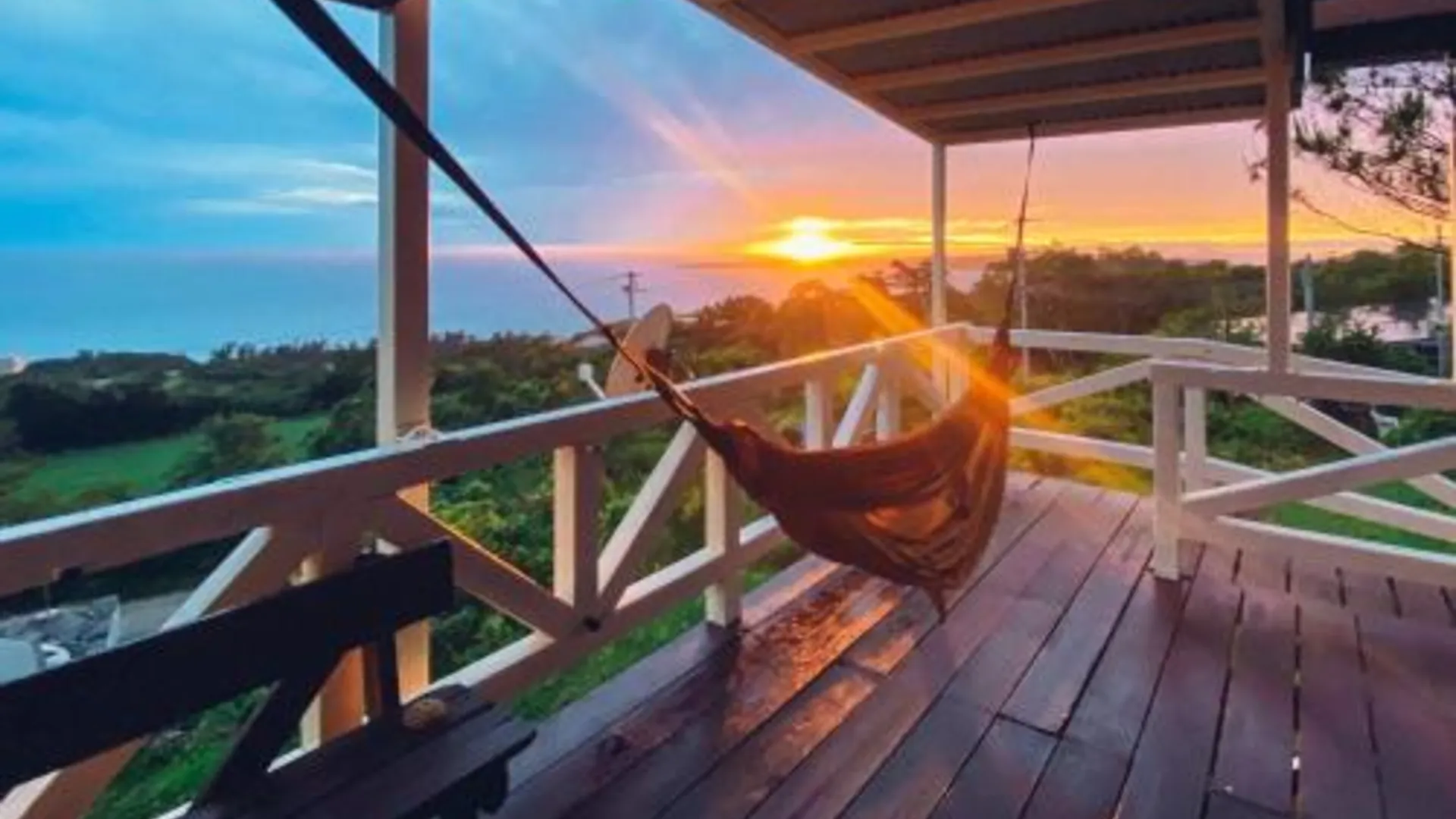 오키나와 본섬 파노라마 오션 뷰 코티지 4성급 게스트하우스 로비