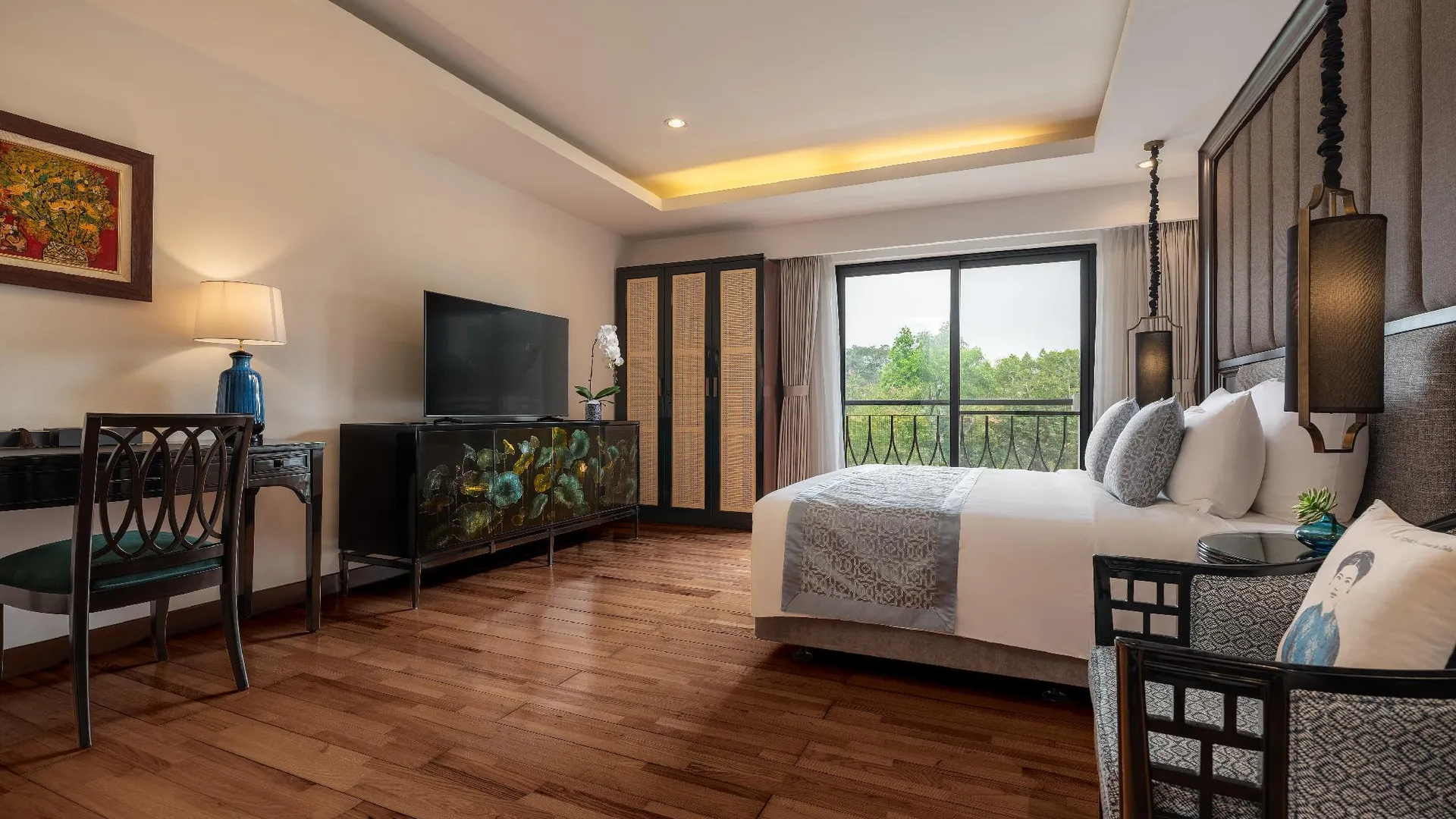 하노이 엘리건트 스위트 웨스트레이크 5성급 호텔 스위트룸