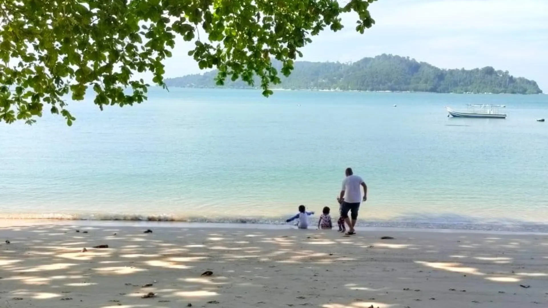 팡코르 팡코르 아일랜드의 스튜디오 프라이빗 하우스 (100m², 프라이빗 욕실 1개) 3성급 싱글룸 레스토랑