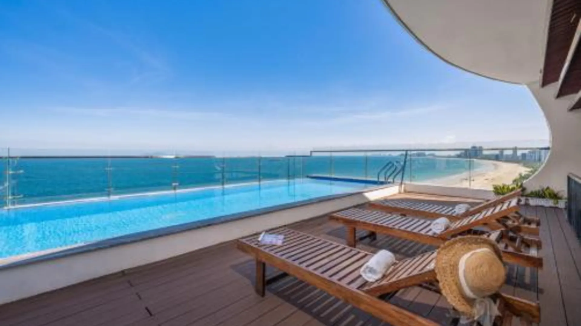 다낭 데 라무르 호텔 3성급 호텔 외관