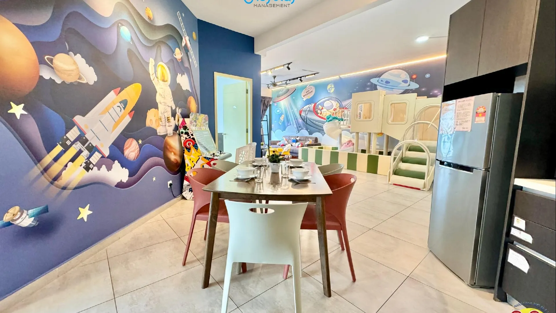 말라카 말라카 시내의 아파트먼트 (128m², 침실 2개, 프라이빗 욕실 2개) 3성급 싱글룸 외관