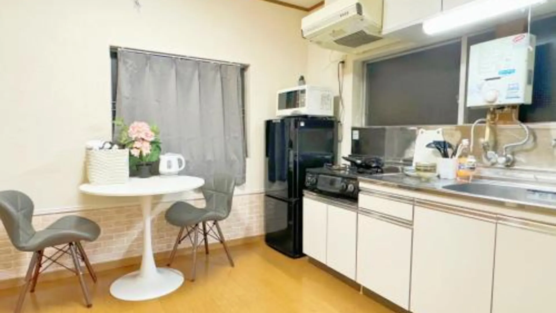 도쿄 / 동경 池袋電車2分最大4人 302 2성급 싱글룸 로비