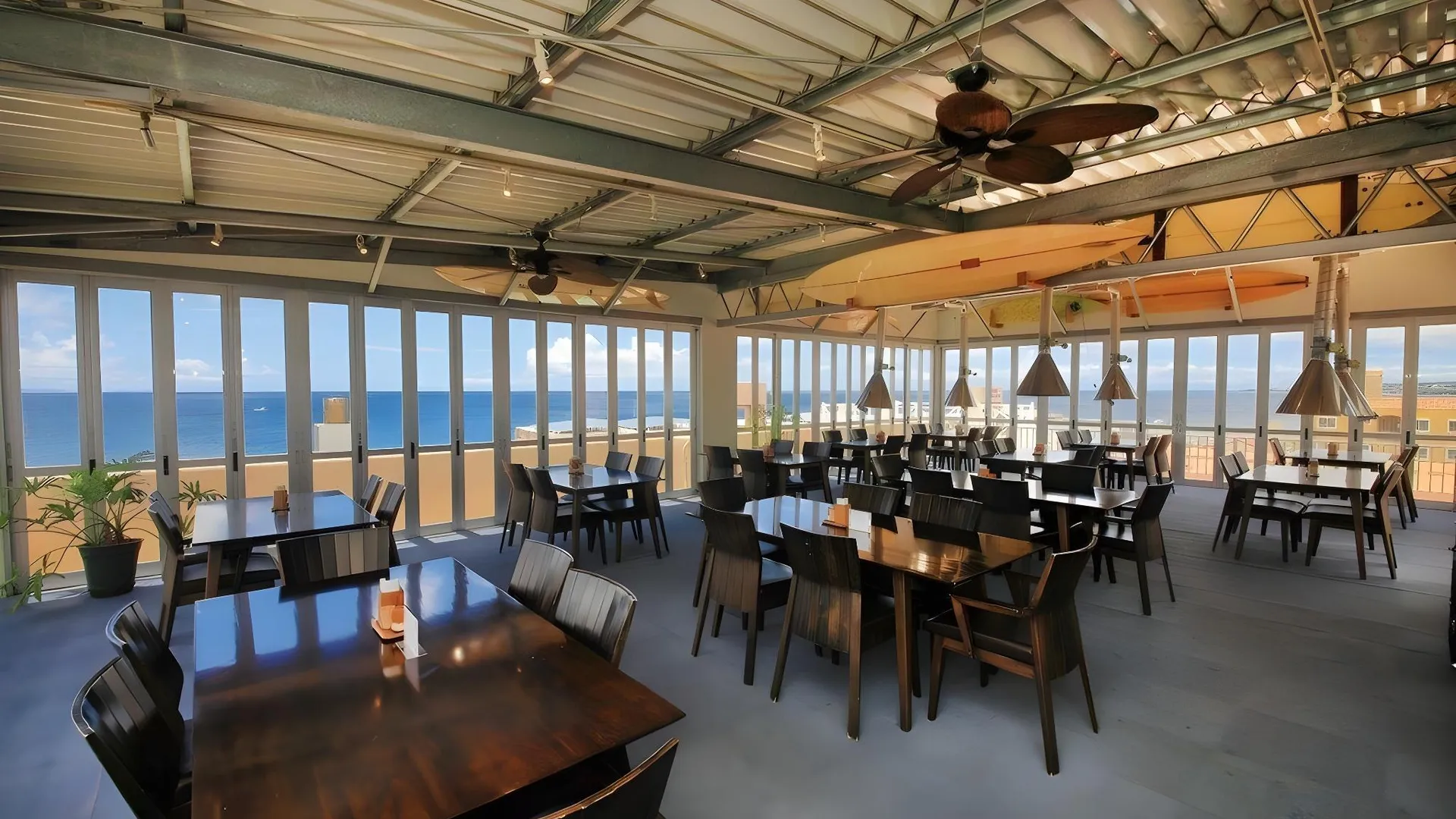 오키나와 본섬 시사이드 호텔 더 비치 3성급 호텔 로비