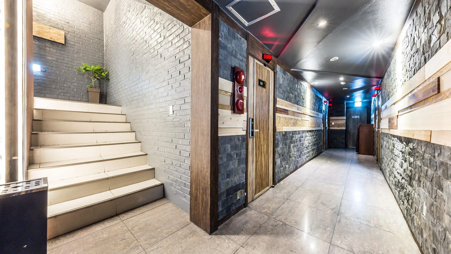 서울 아차산역 코지 3성급 호텔 로비