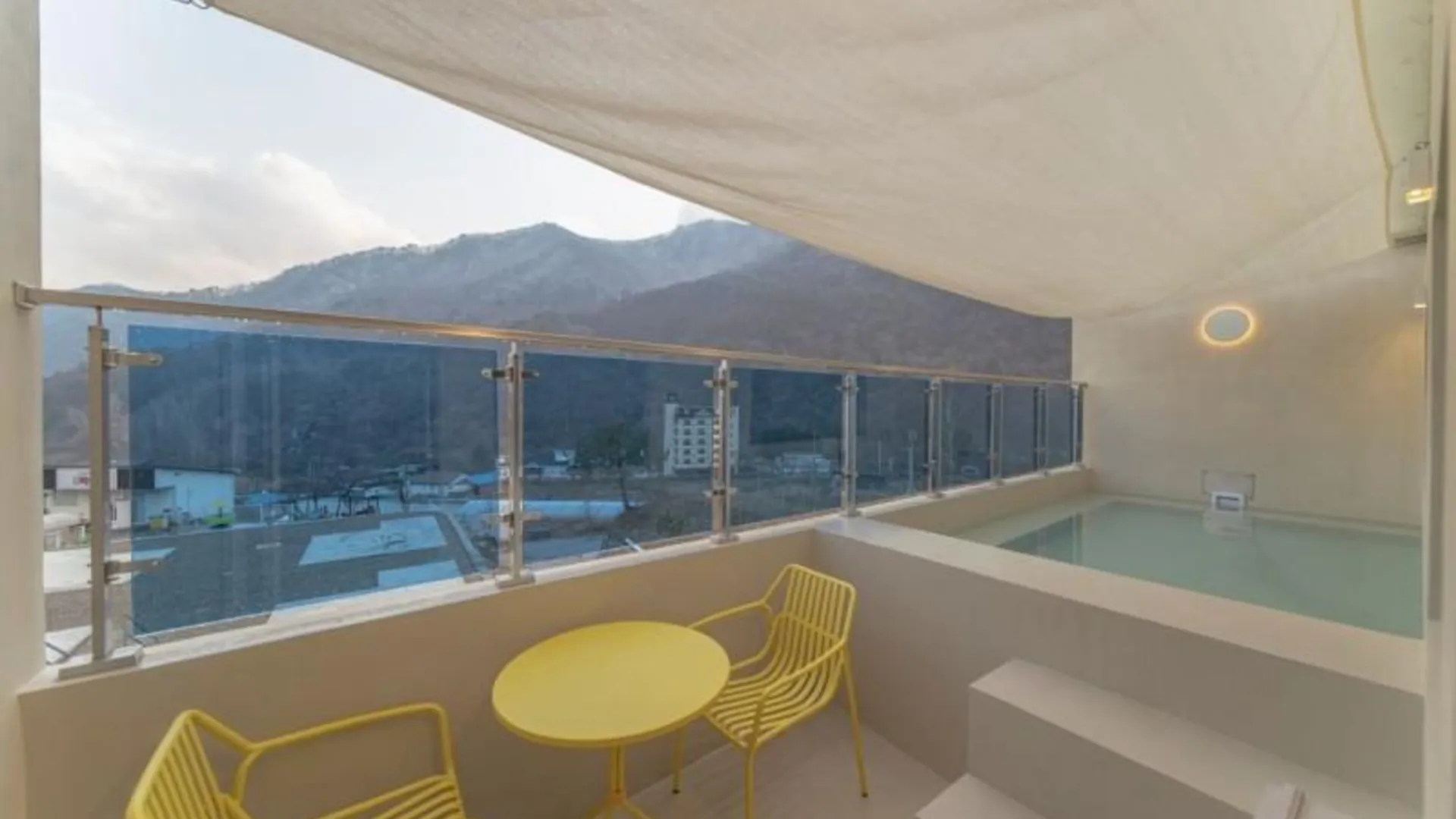 가평 가평 스테이낙원풀빌라 2성급 게스트하우스 레스토랑