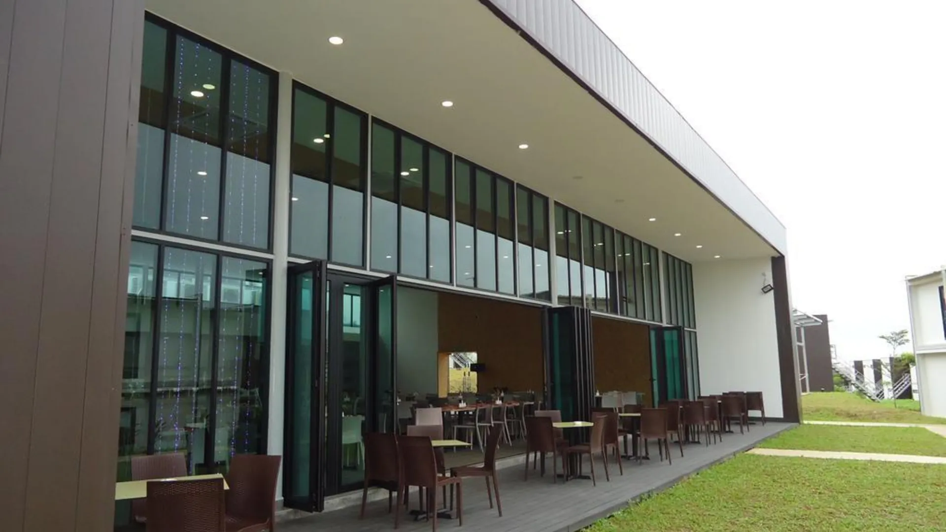 펭거랑 레이크뷰 테라스 리조트 픙게랑 3성급 호텔 부대시설