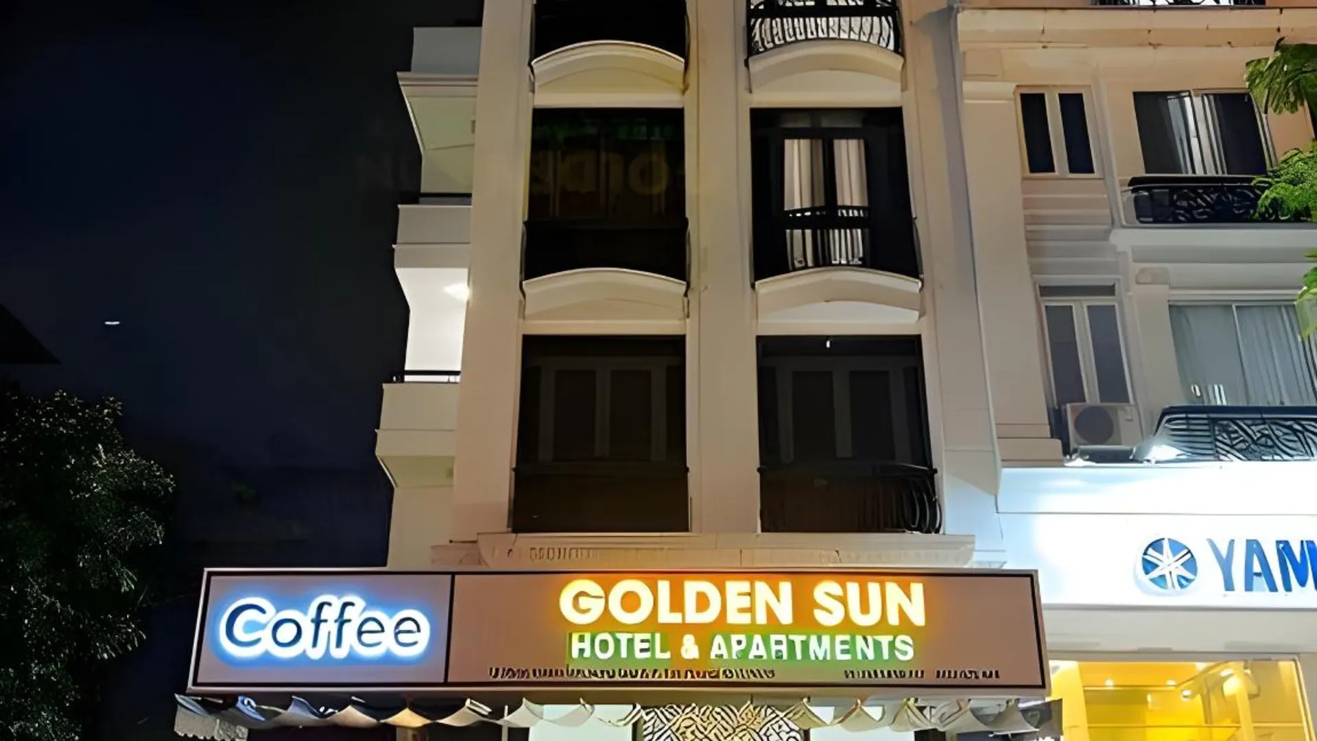 호치민 골든 선 3 아파트먼트 2성급 호텔 전망