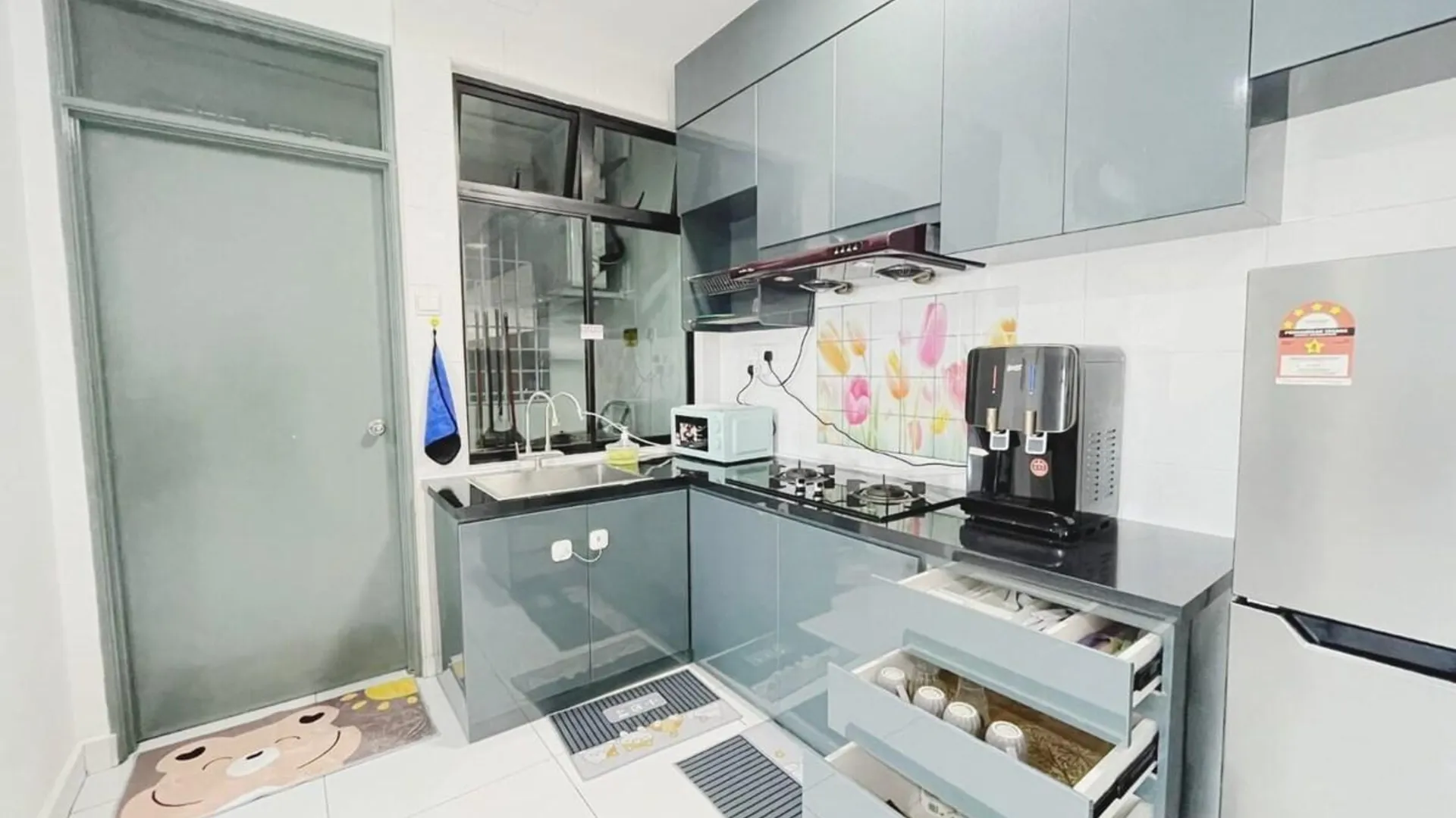 조호바루 / 조호르바루 탐포이의 프라이빗 하우스 (m², 침실 3개, 프라이빗 욕실 2개) 4성급 게스트하우스 레스토랑