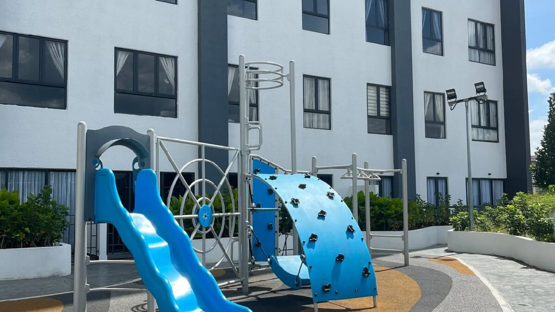 이포 캄풍 자와의 아파트먼트 (59m², 침실 2개, 프라이빗 욕실 1개) 4성급 싱글룸 레스토랑