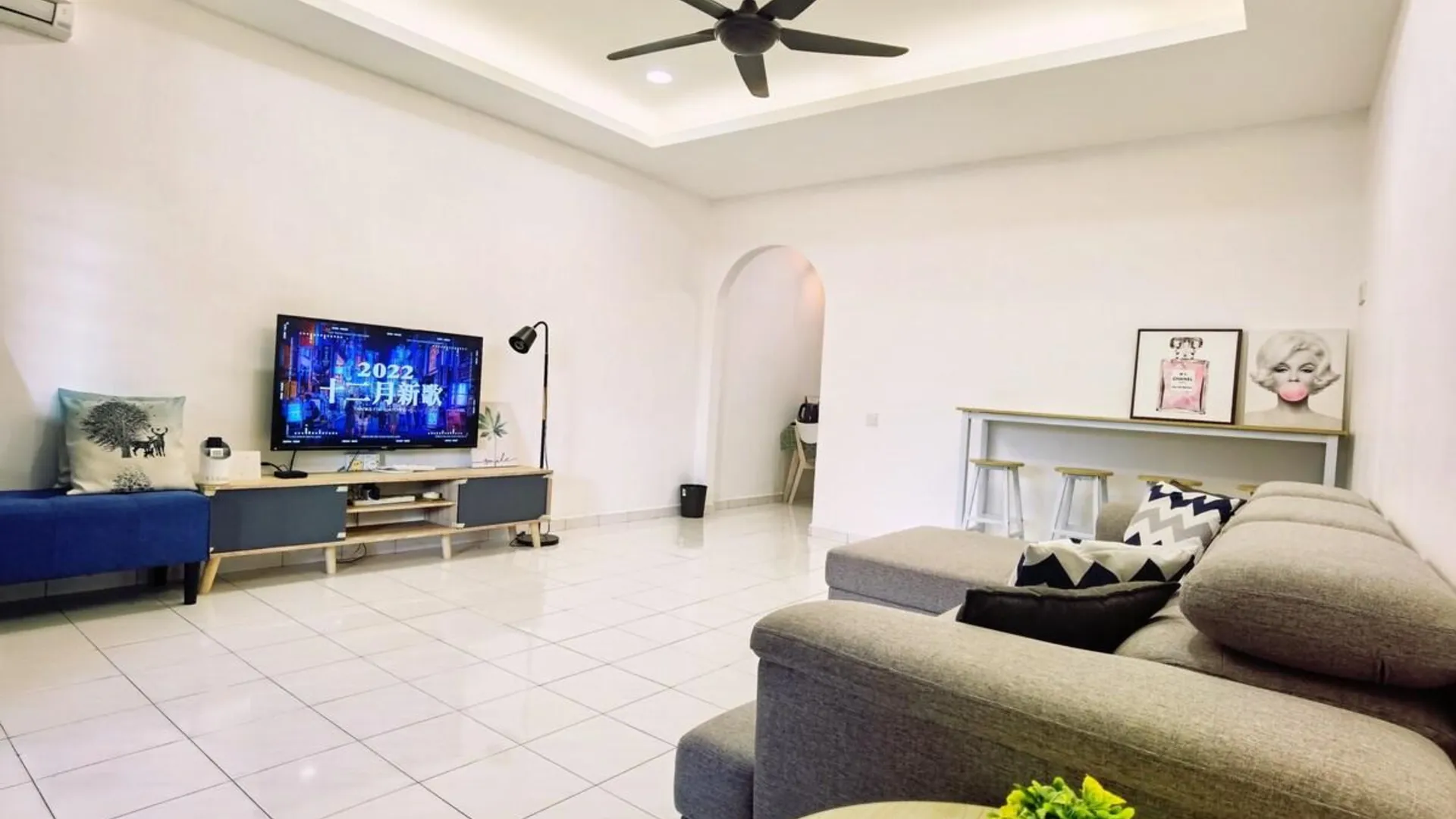 바투 파핫 바투 파핫 시티 센터의 프라이빗 하우스 (799m², 침실 2개, 프라이빗 욕실 2개) 2성급 싱글룸 스위트룸