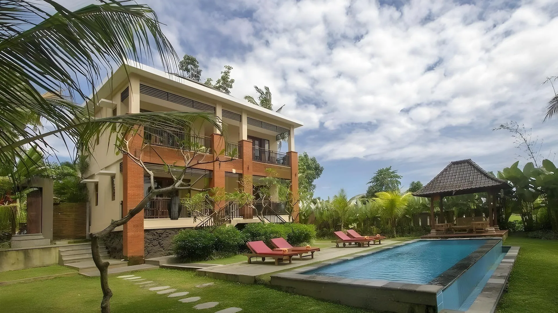 발리 더 아티니 디지와 우붓 3성급 호텔 스위트룸