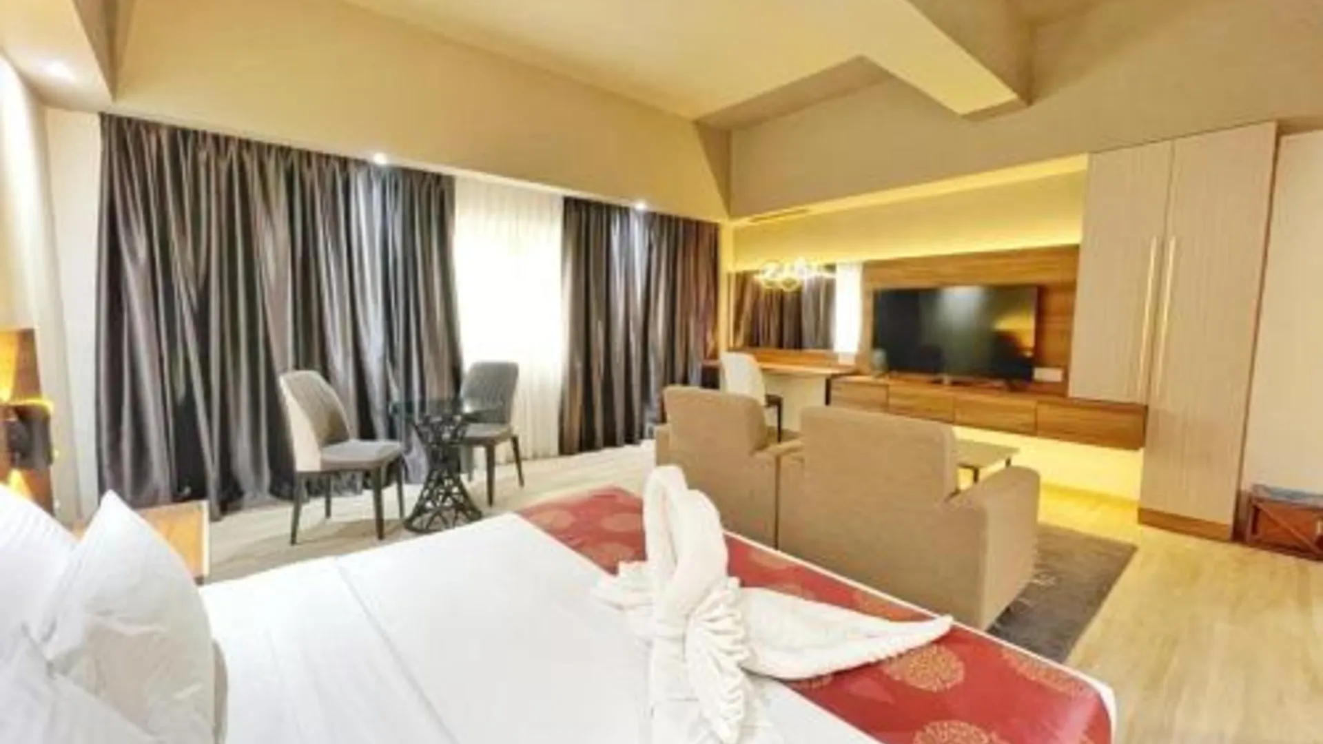 조호바루 / 조호르바루 더 애비뉴 M 조호르 바루 4성급 호텔 스위트룸