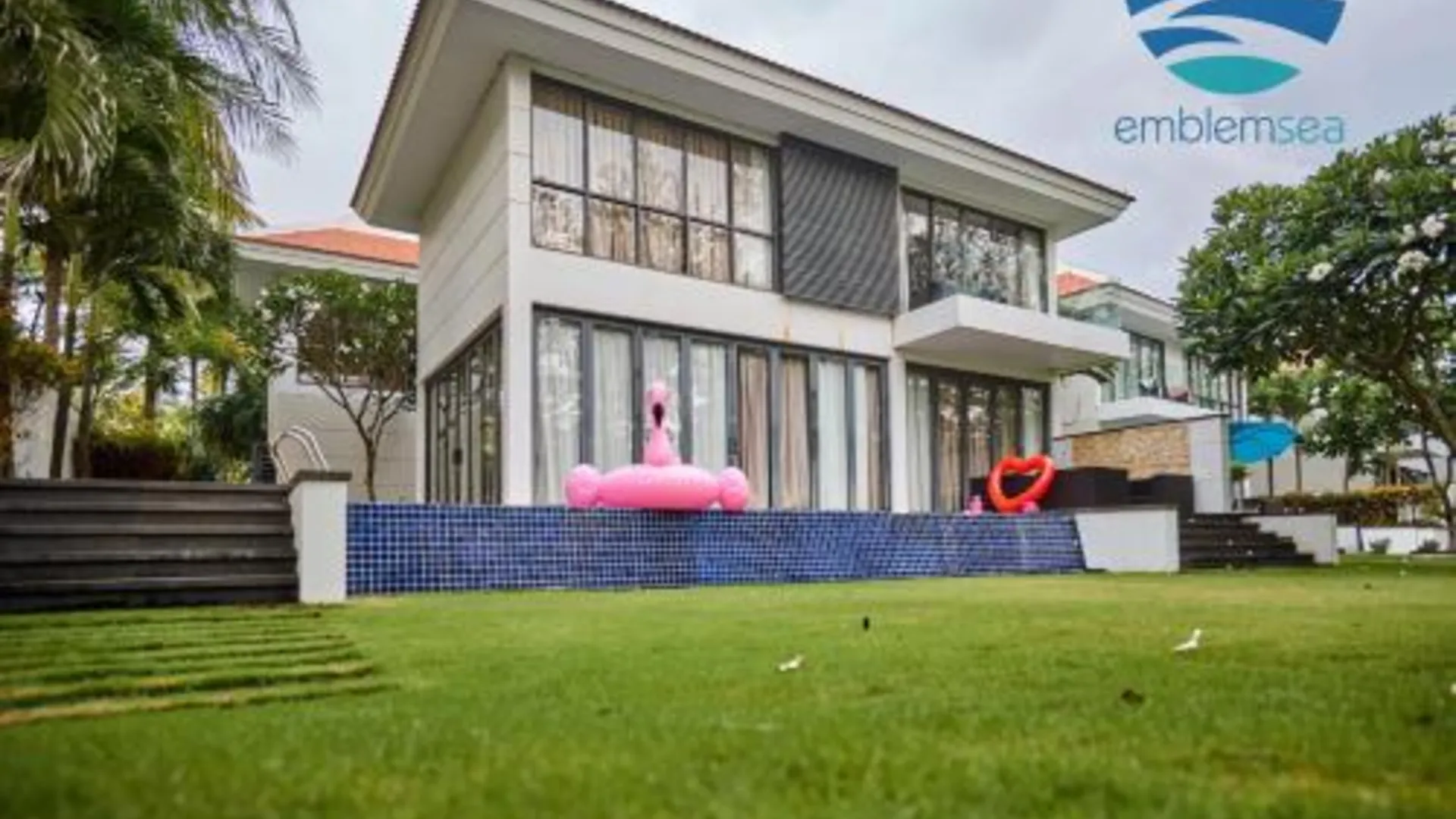 다낭 Emblem Sea 4 Bedroom Villas 4성급 싱글룸 부대시설