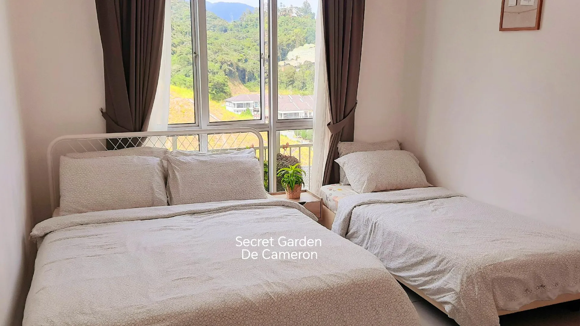 카메론 하일랜즈 브린창의 아파트먼트 (125m², 침실 3개, 프라이빗 욕실 3개) 3성급 싱글룸 전망