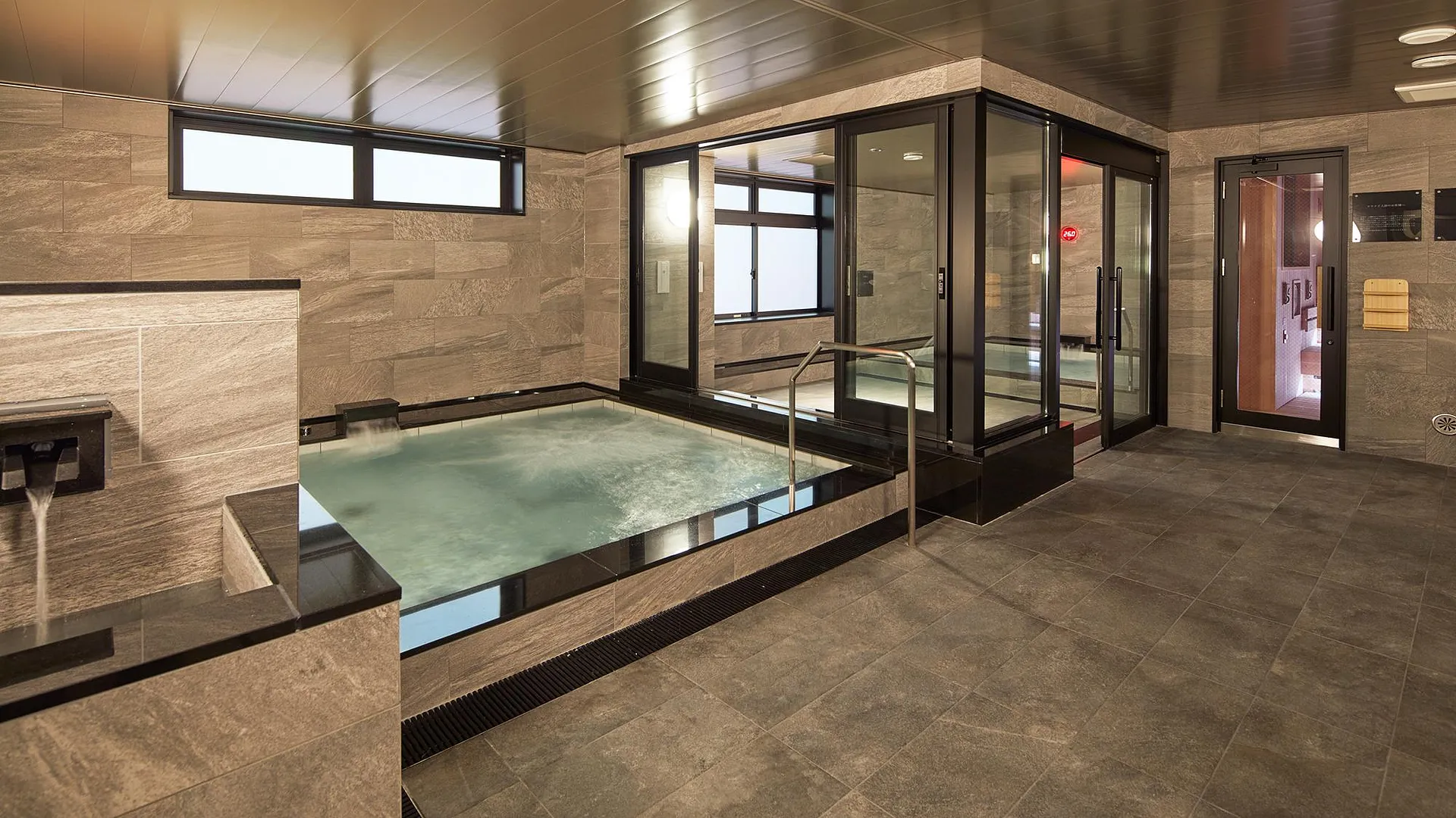 고베 Centurion Hotel Vintage Kobe 호텔 전망