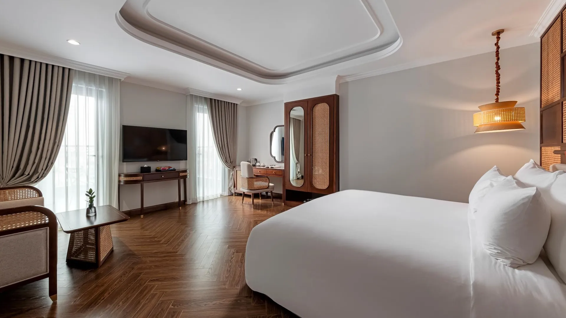 하노이 라 시에스타 클래식 항퉁 5성급 호텔 스위트룸