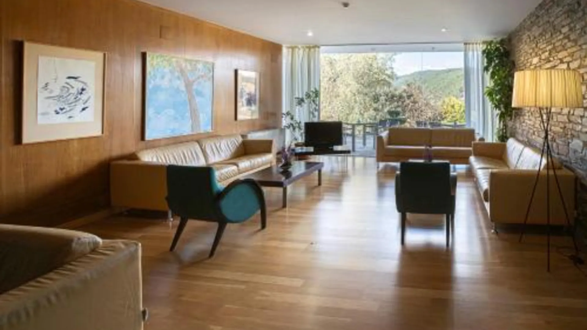 라드릴라 Hotel Hurdes Reales 4성급 호텔 로비