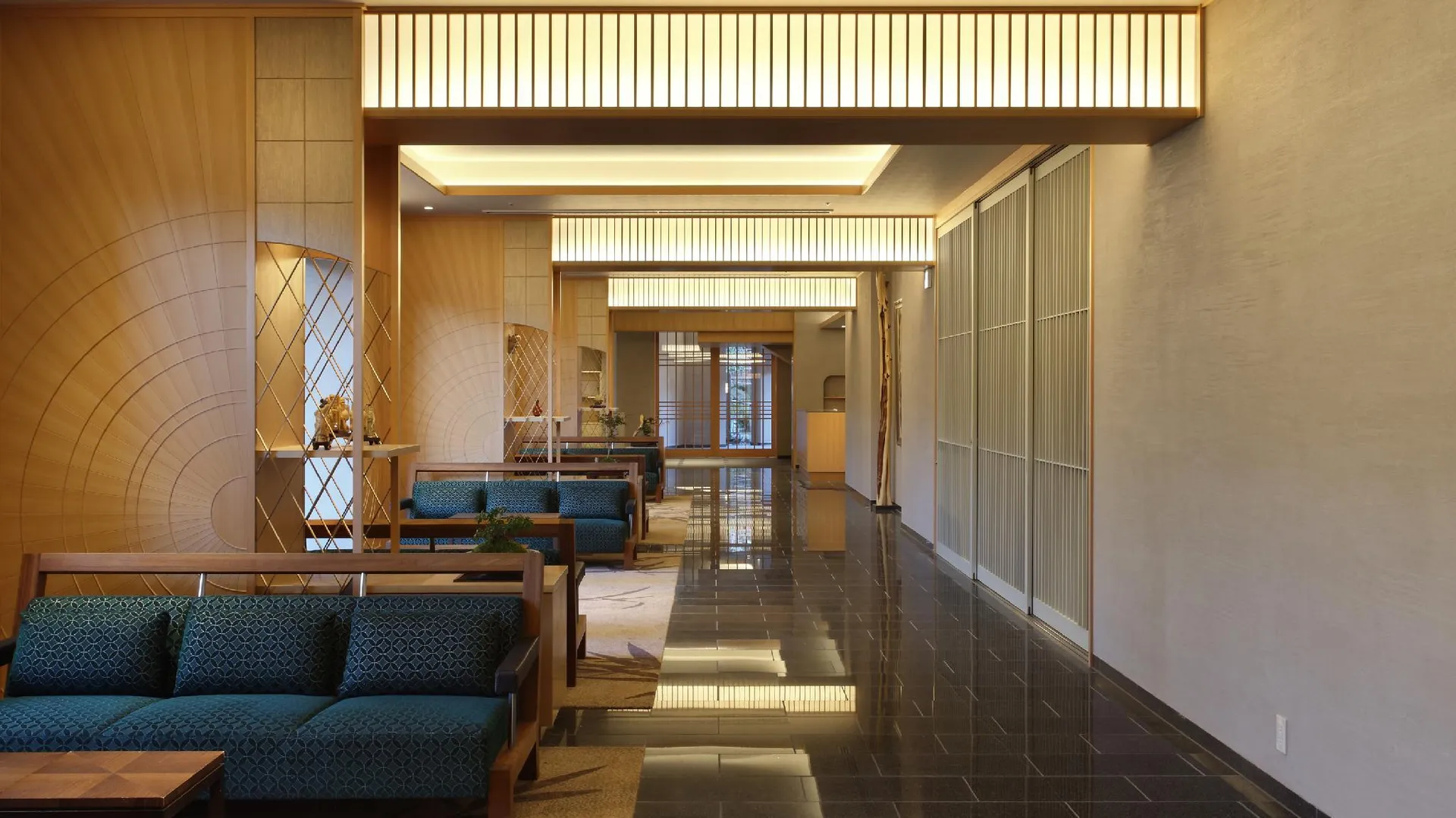 교토 료칸 넨린보 4성급 호텔 외관