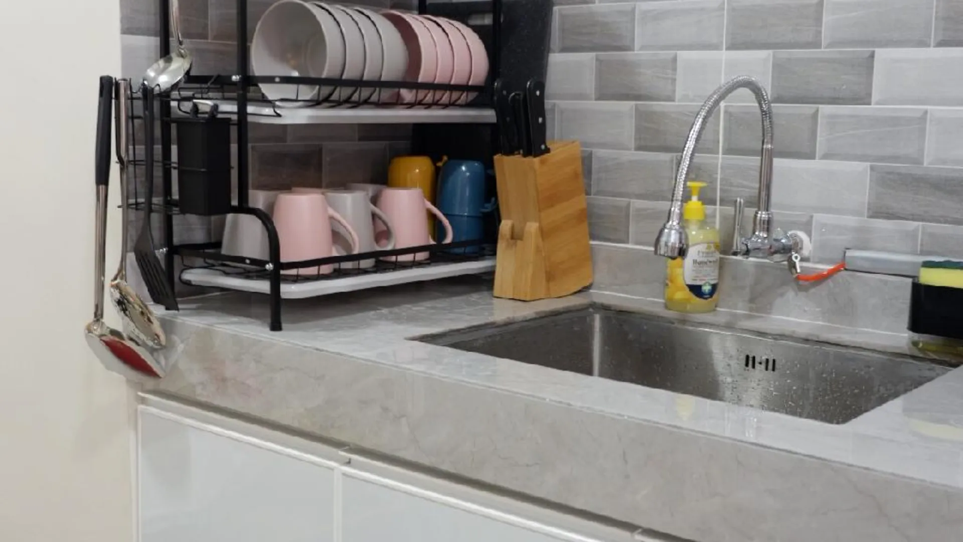 말라카 알러 가자의 빌라 (2000m², 침실 5개, 프라이빗 욕실 2개) 4성급 싱글룸 객실