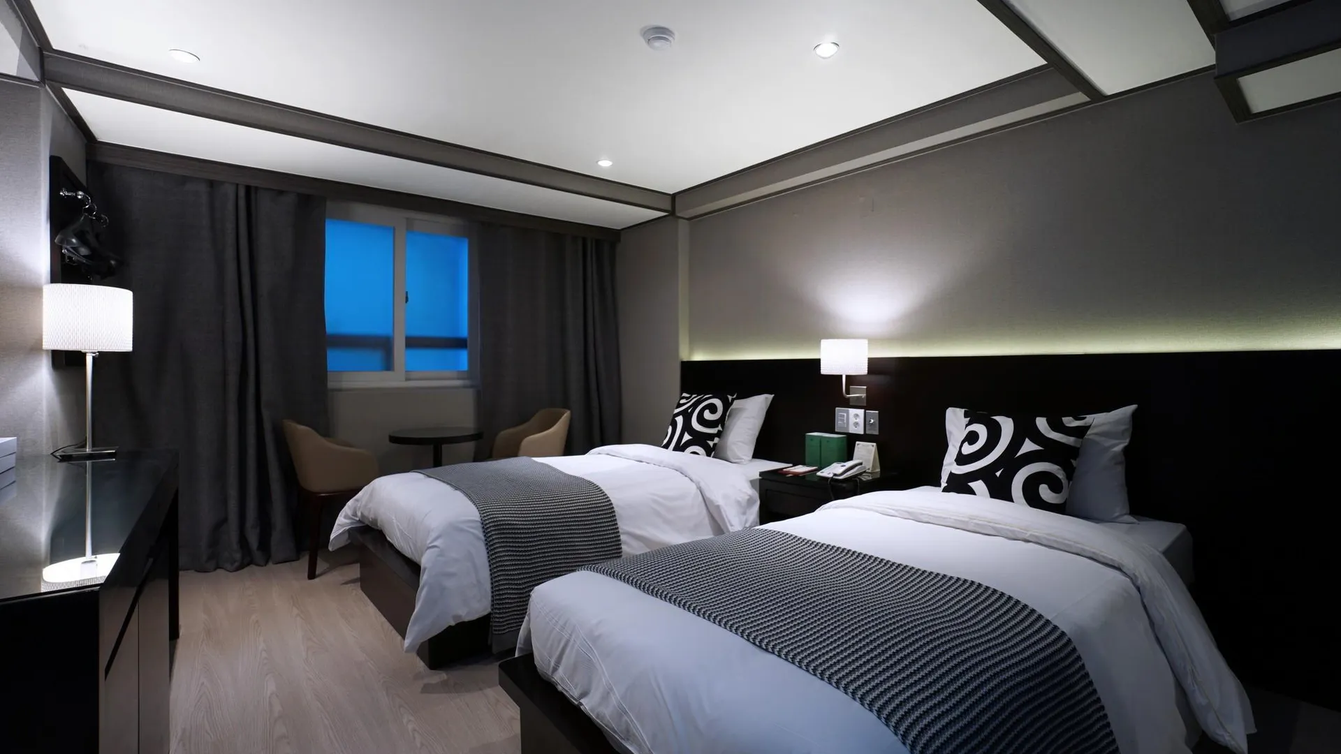 서울 인사동 크라운 호텔 3성급 호텔 전망