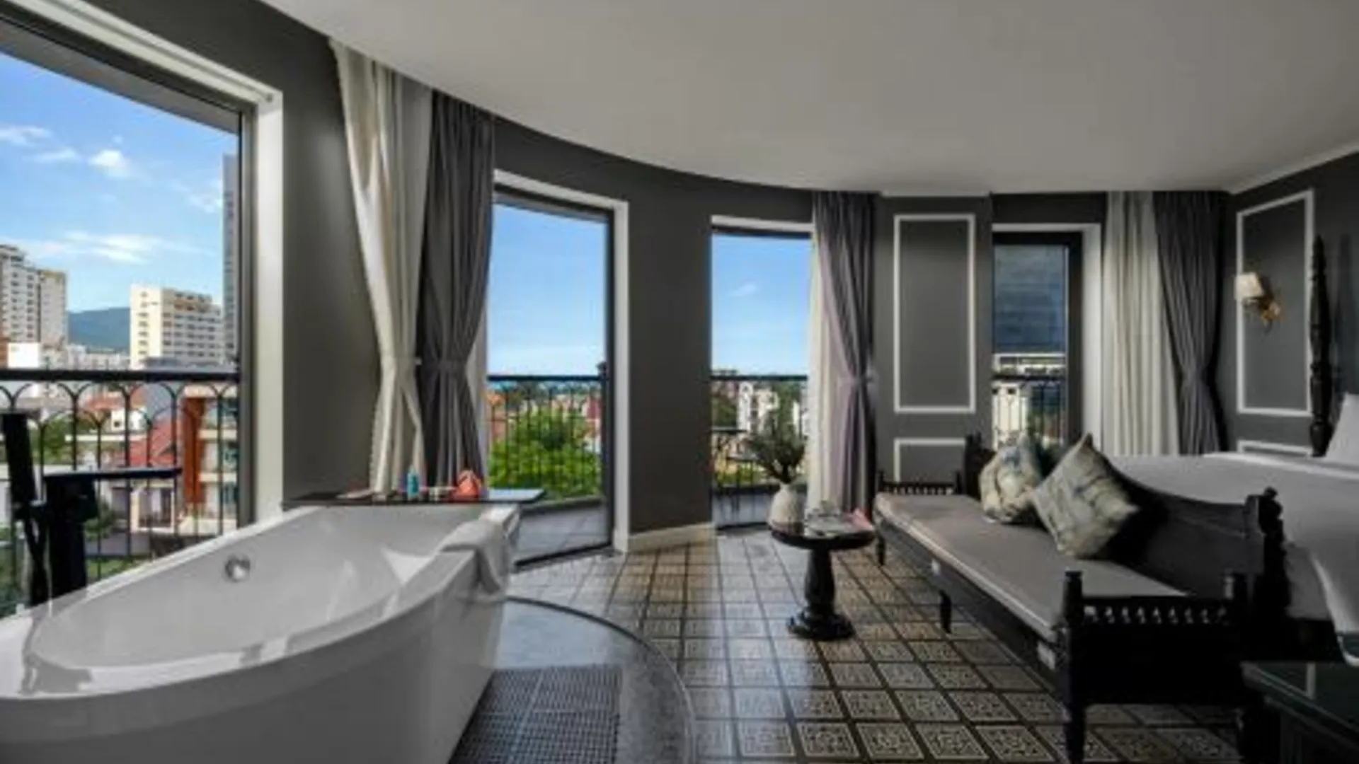 다낭 호텔 델 루나 부티크 4성급 호텔 스위트룸