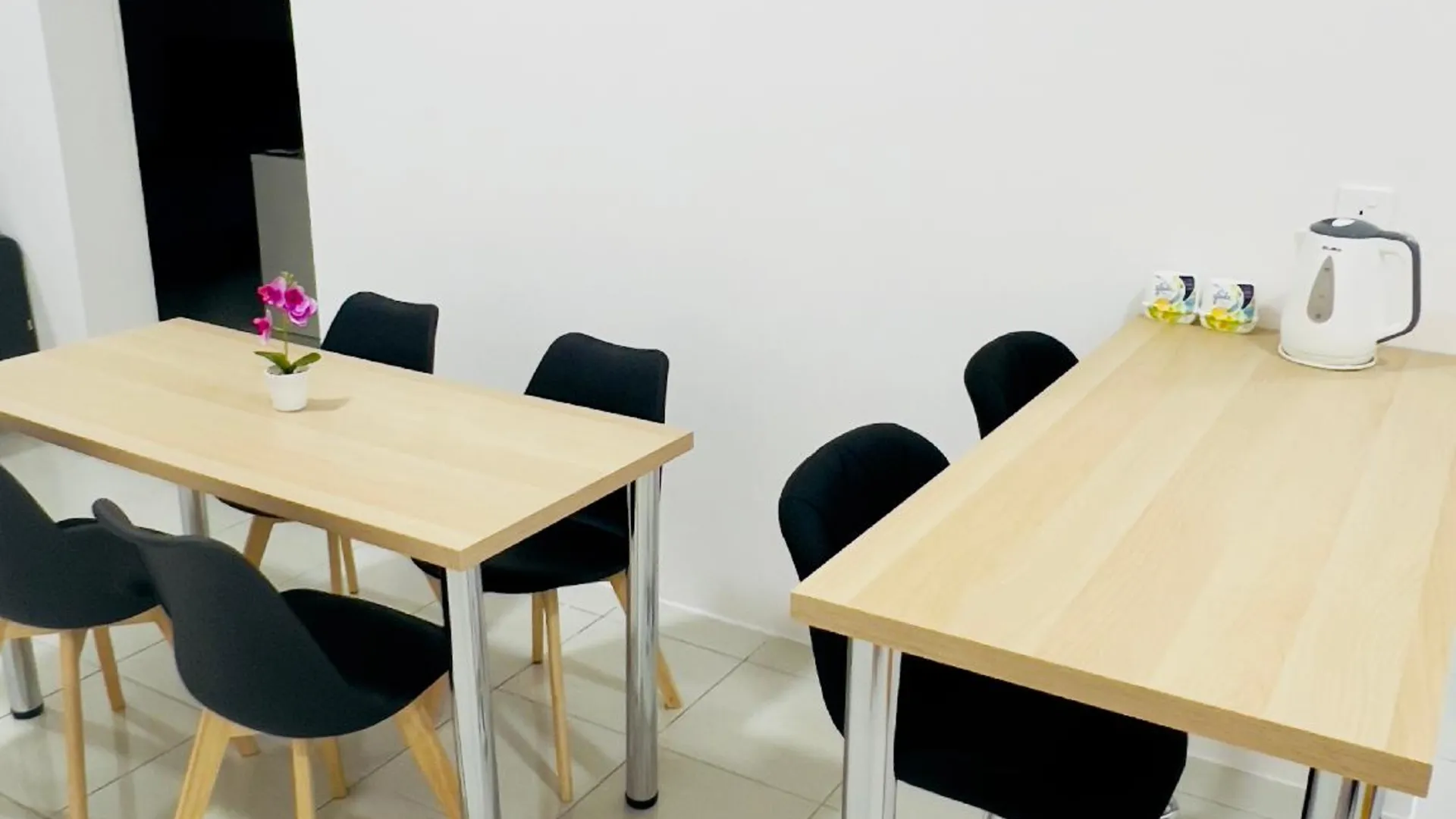 이포 캄풍 자와의 아파트먼트 (62m², 침실 2개, 프라이빗 욕실 2개) 3성급 싱글룸 외관