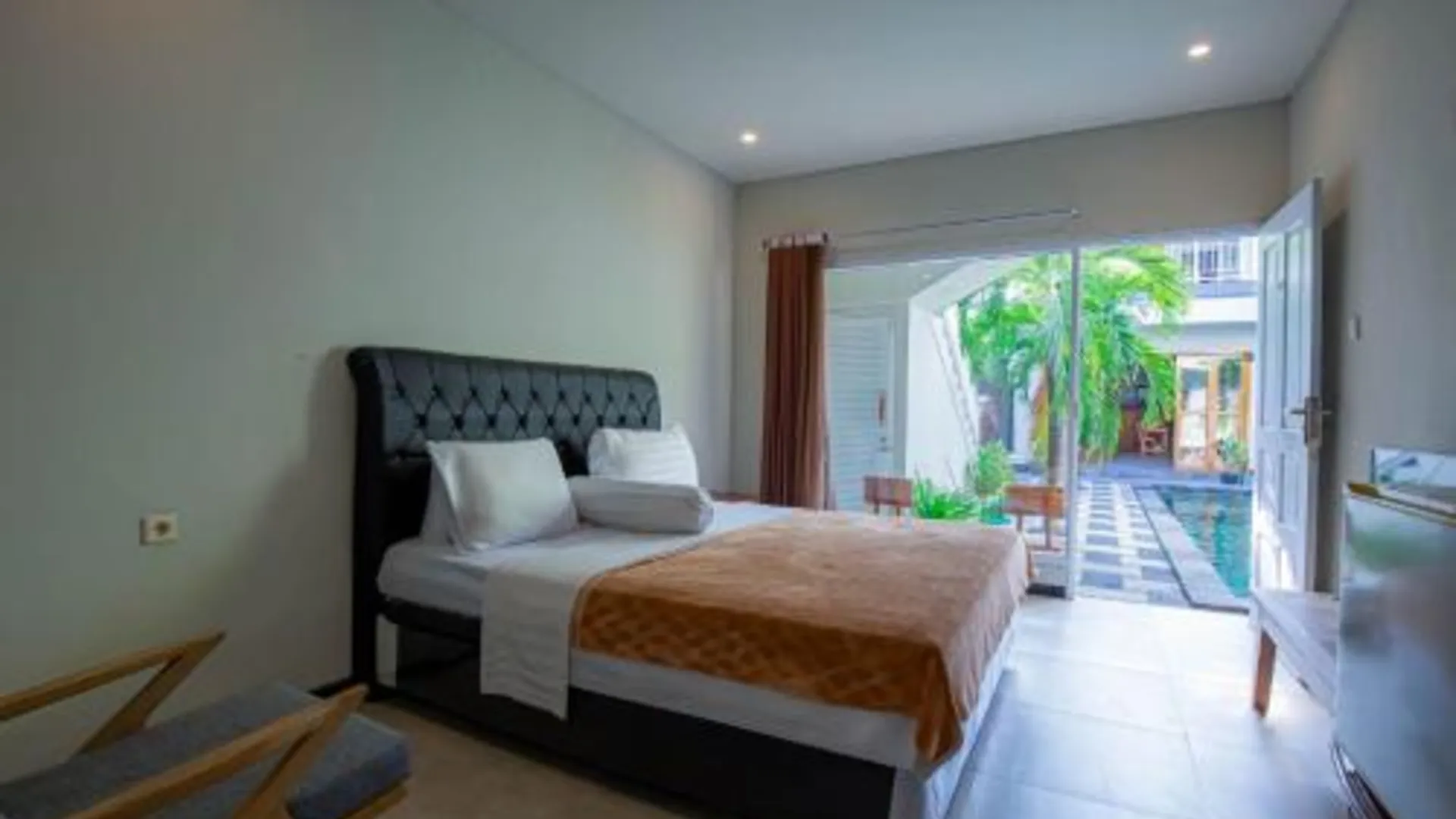 발리 빌라 로즈 2성급 호텔 스위트룸