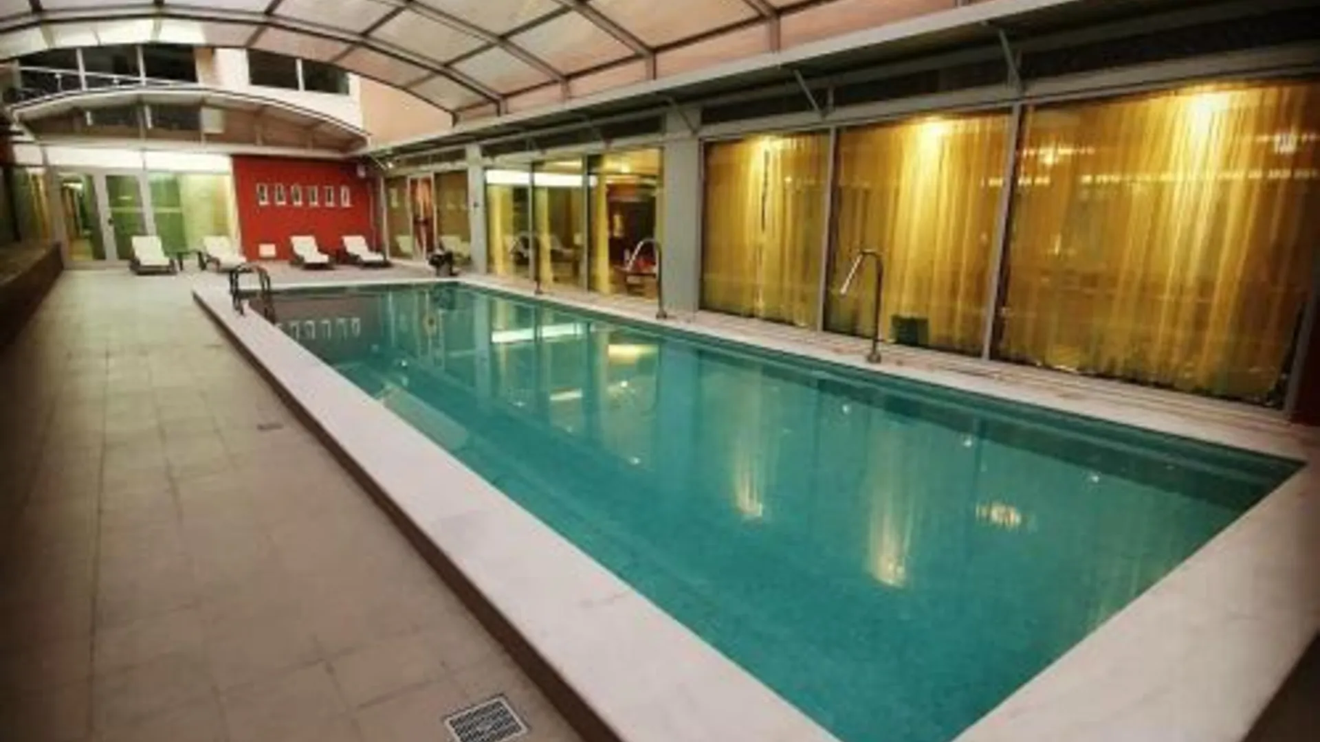 빌라 레알 데 산토 안토니오 Monte Gordo Hotel Apartamentos & Spa 4성급 호텔 객실