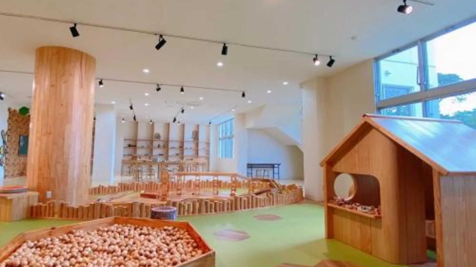 오키나와 본섬 스태리 포레스트 코티지 4성급 게스트하우스 외관