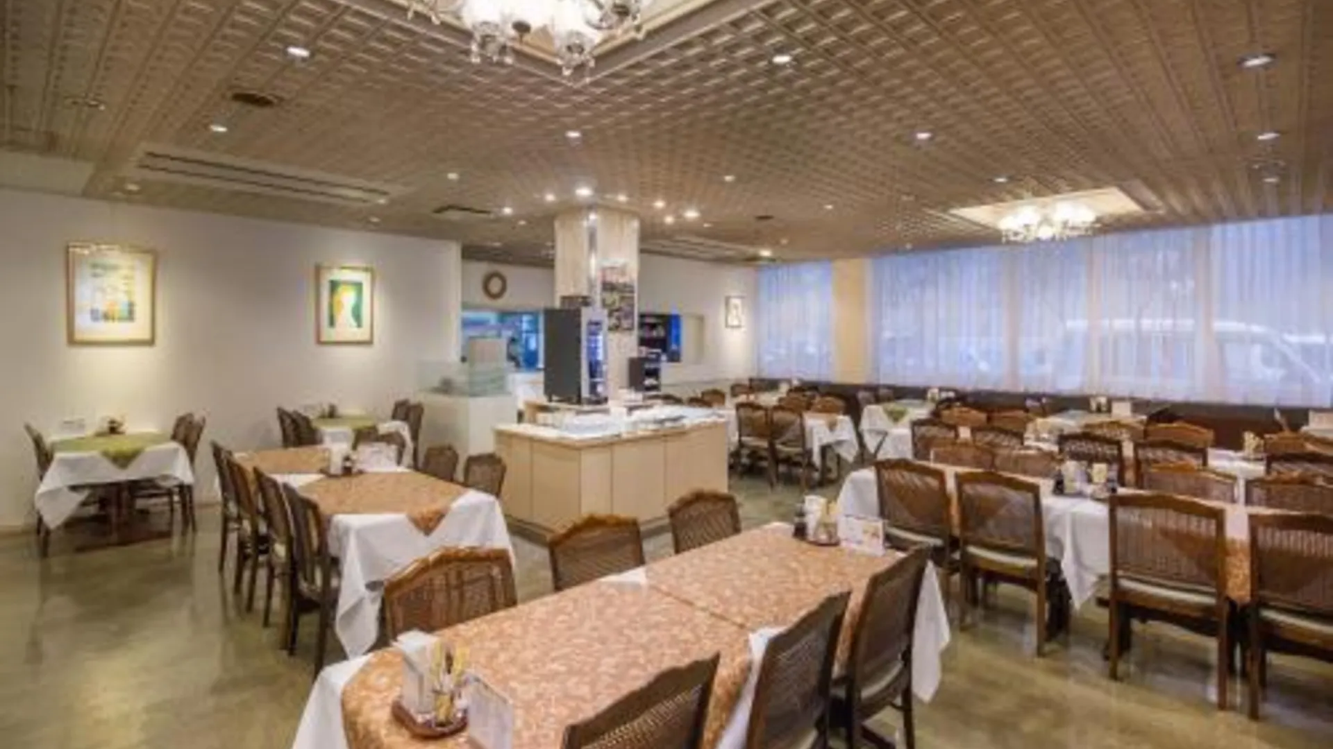 후쿠오카 레이센카쿠 호텔 에키매 2성급 호텔 외관