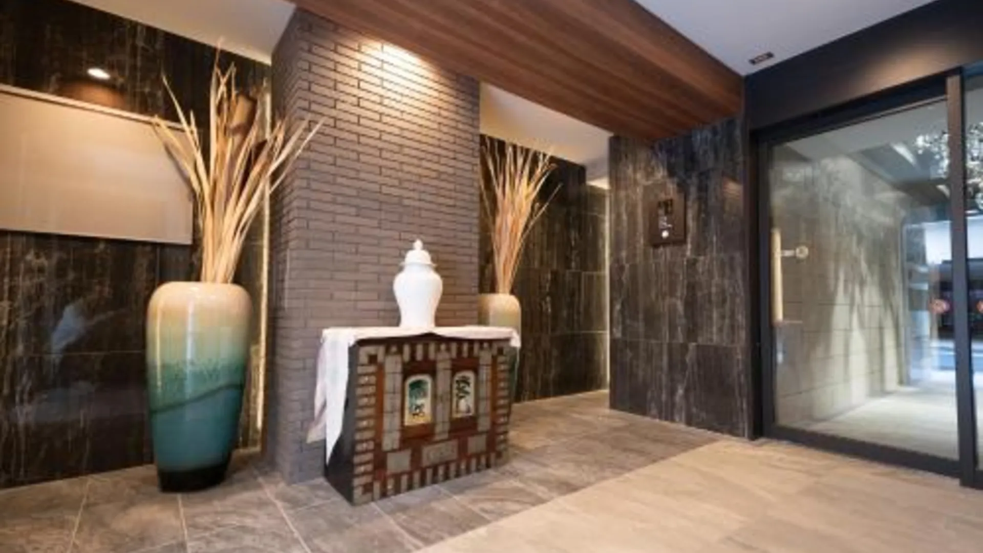 도쿄 / 동경 KINSHICHO Tokyo Holiday Hotel 4성급 게스트하우스 외관