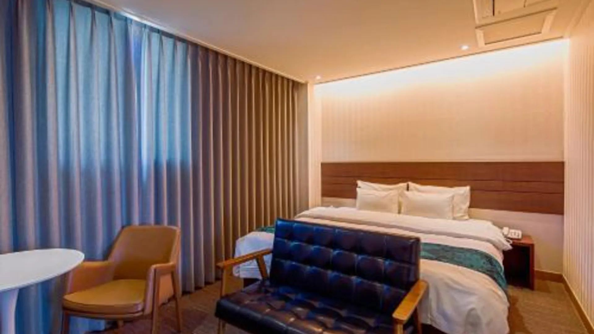 서울 남산 힐 호텔 2성급 호텔 스위트룸