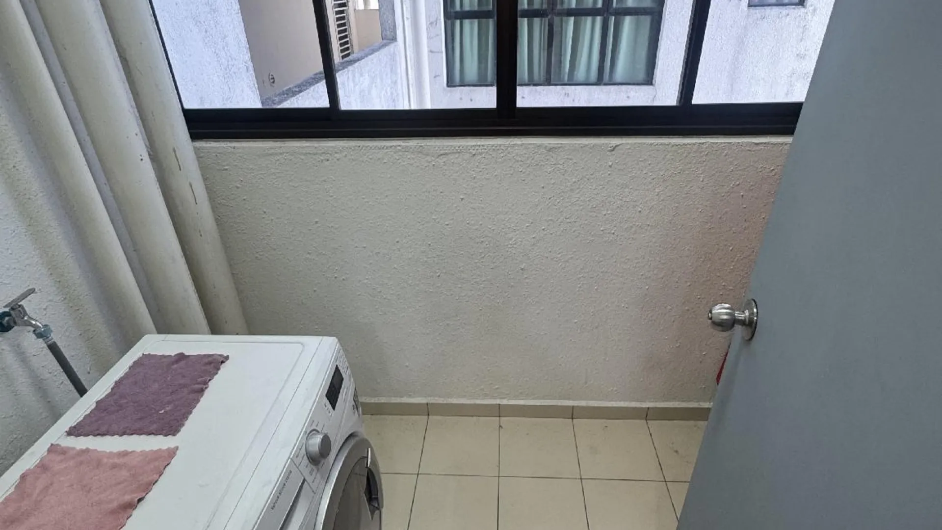 조호바루 / 조호르바루 조호바루의 아파트먼트 (m², 침실 2개, 프라이빗 욕실 2개) 2성급 싱글룸 수영장