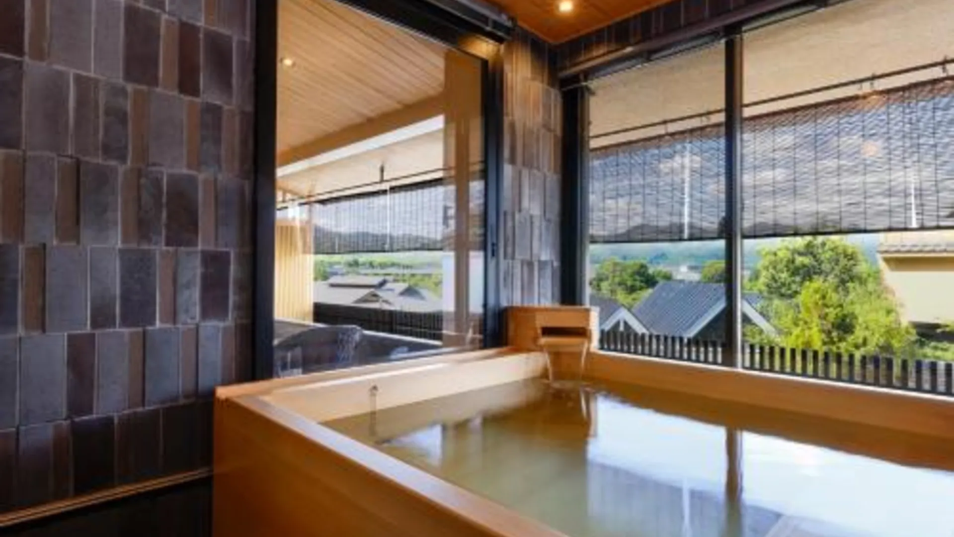 교토 Kyoto Arashiyama Onsen Ryokan Togetsutei 4성급 호텔 외관