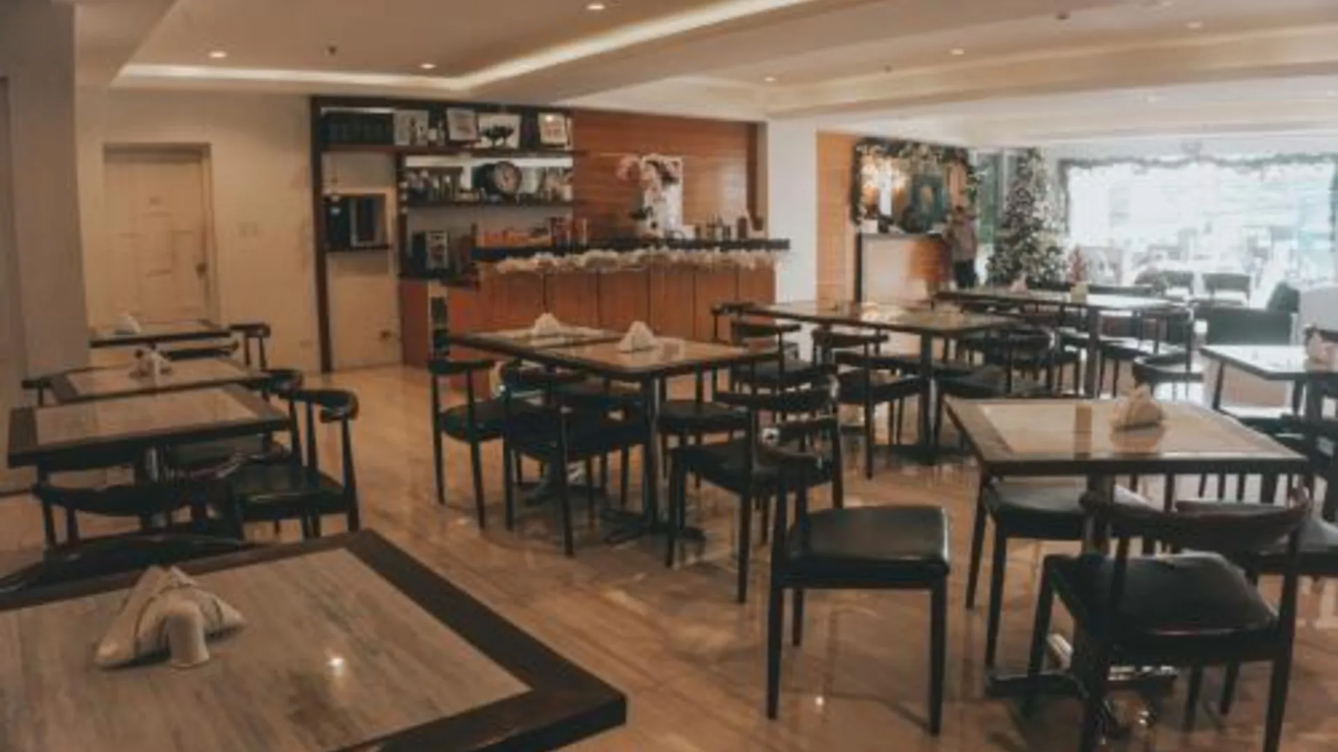 세부 더 NS 로얄 호텔 2성급 호텔 외관