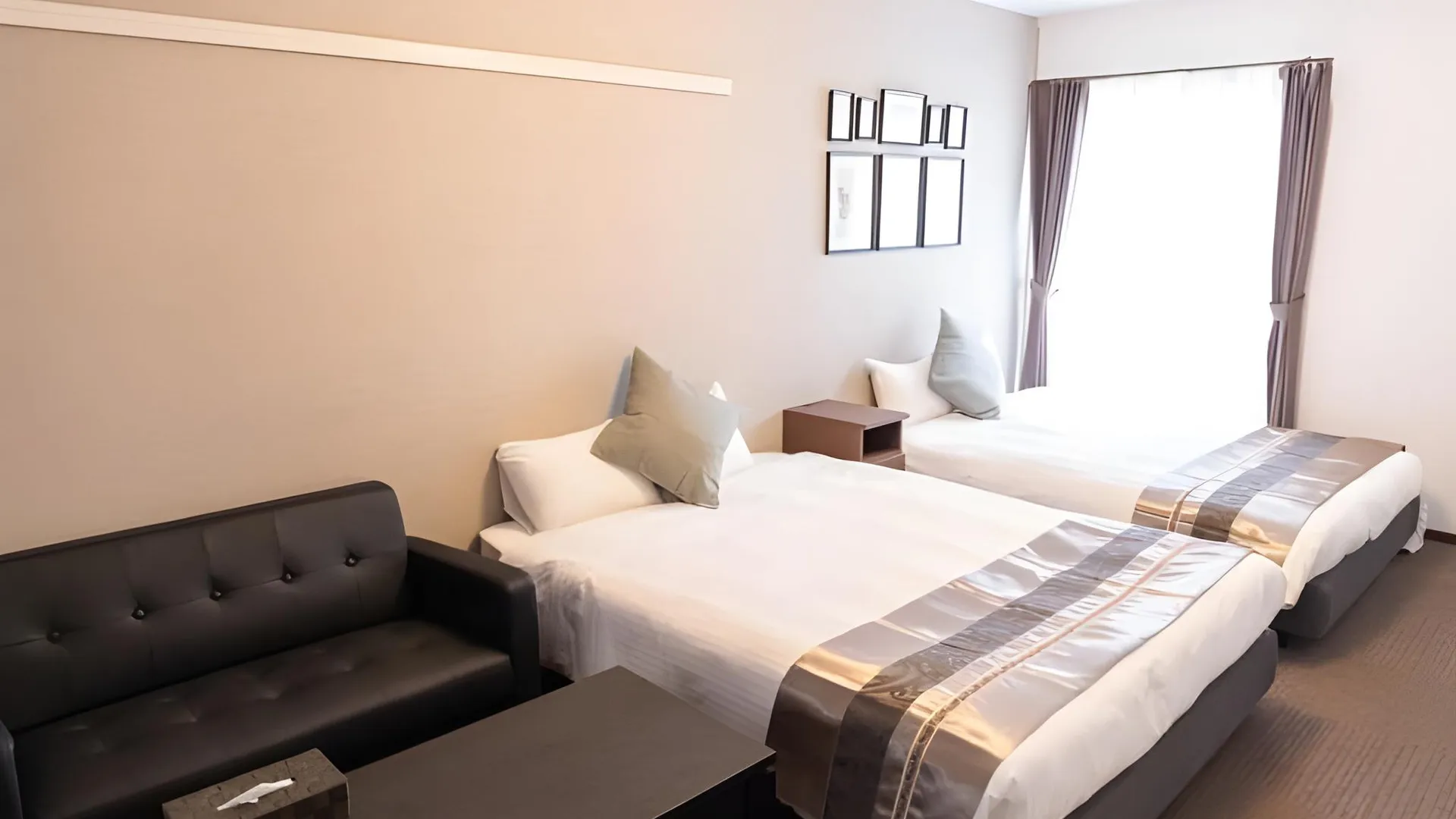 오사카 마리나 선라이즈 오사카 베이 벳칸 3성급 게스트하우스 객실