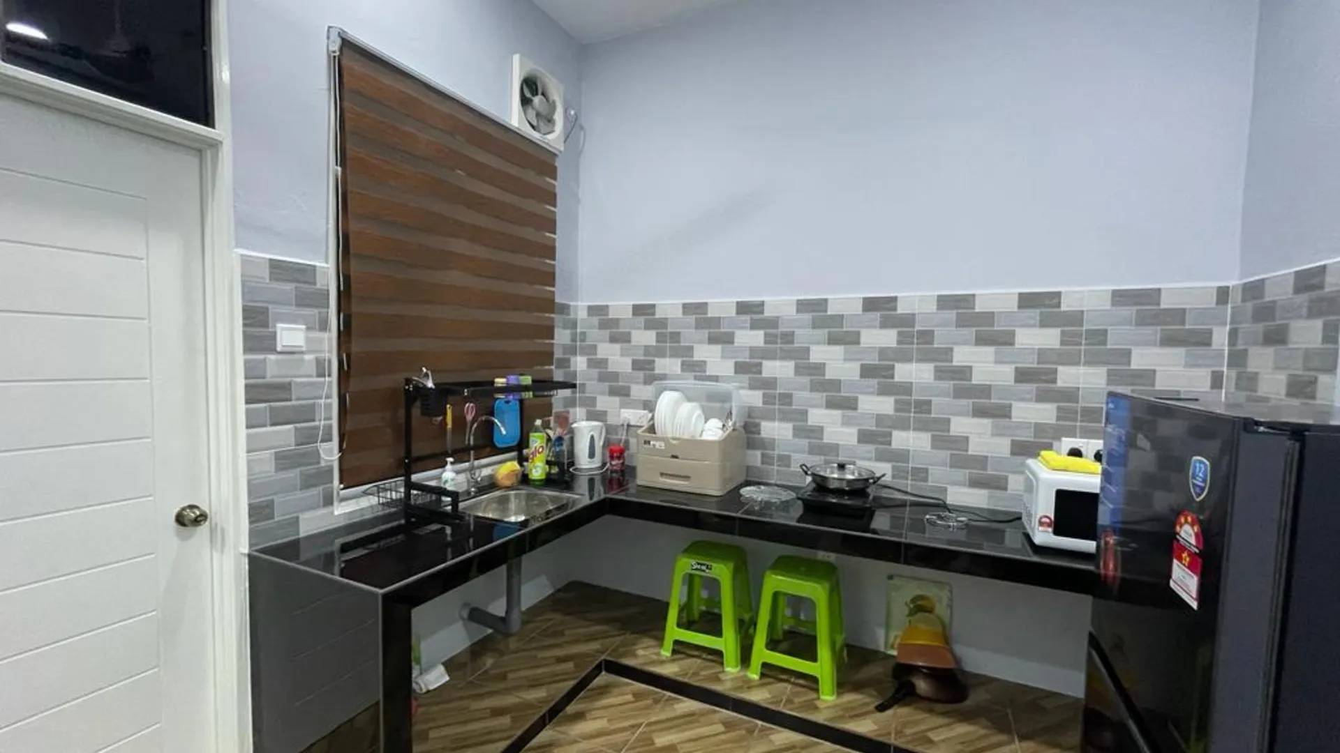 부킷 파용 부킷 파용의 프라이빗 하우스 (75m², 침실 2개, 프라이빗 욕실 1개) 3성급 게스트하우스 로비