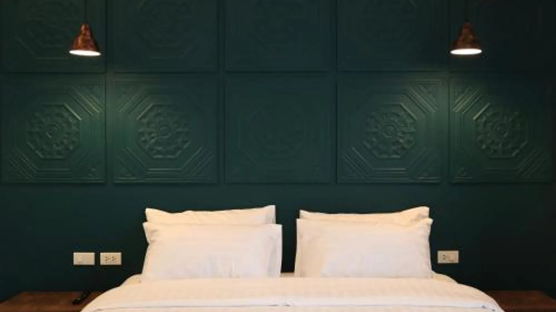 핫야이 Goodnight Poshtel + Free Netflix 3성급 호텔 스위트룸