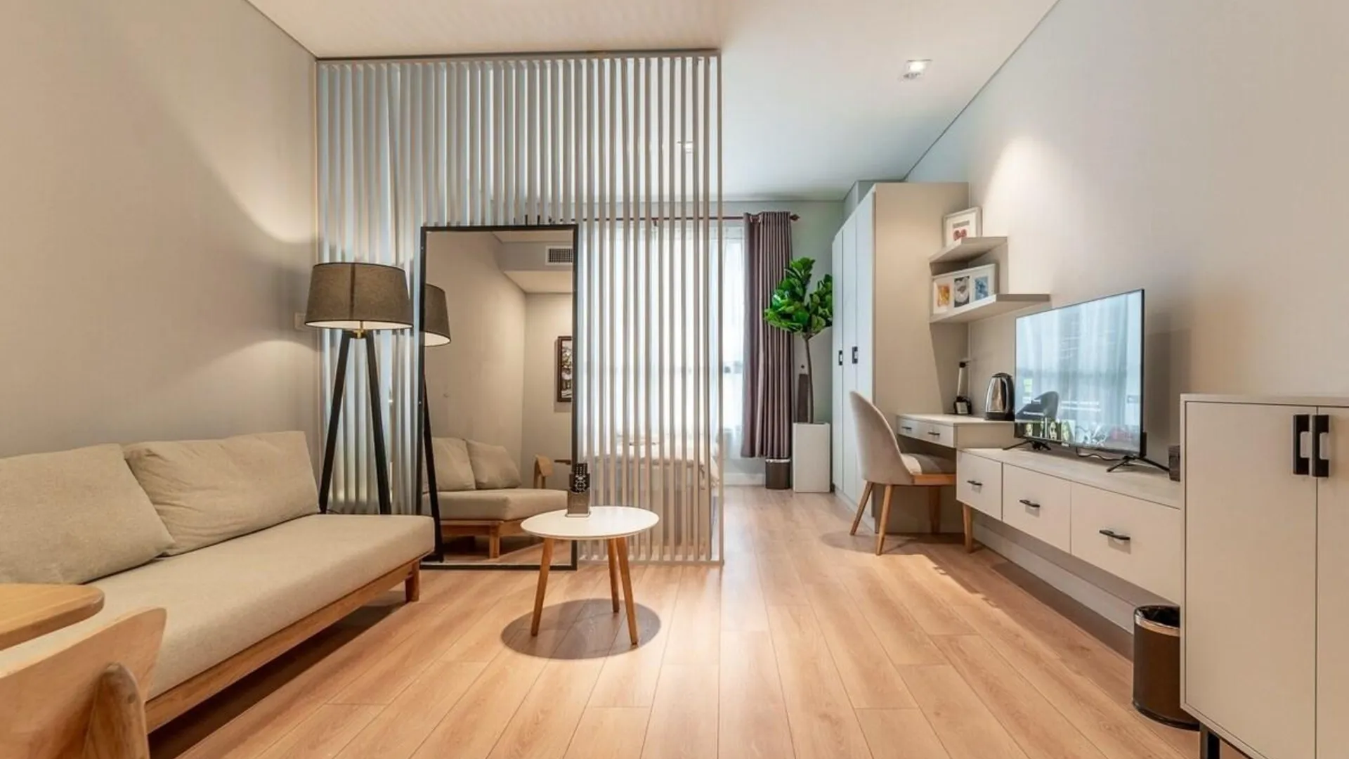 호치민 1군의 아파트먼트 (40m², 침실 1개, 프라이빗 욕실 1개) 4성급 게스트하우스 스위트룸