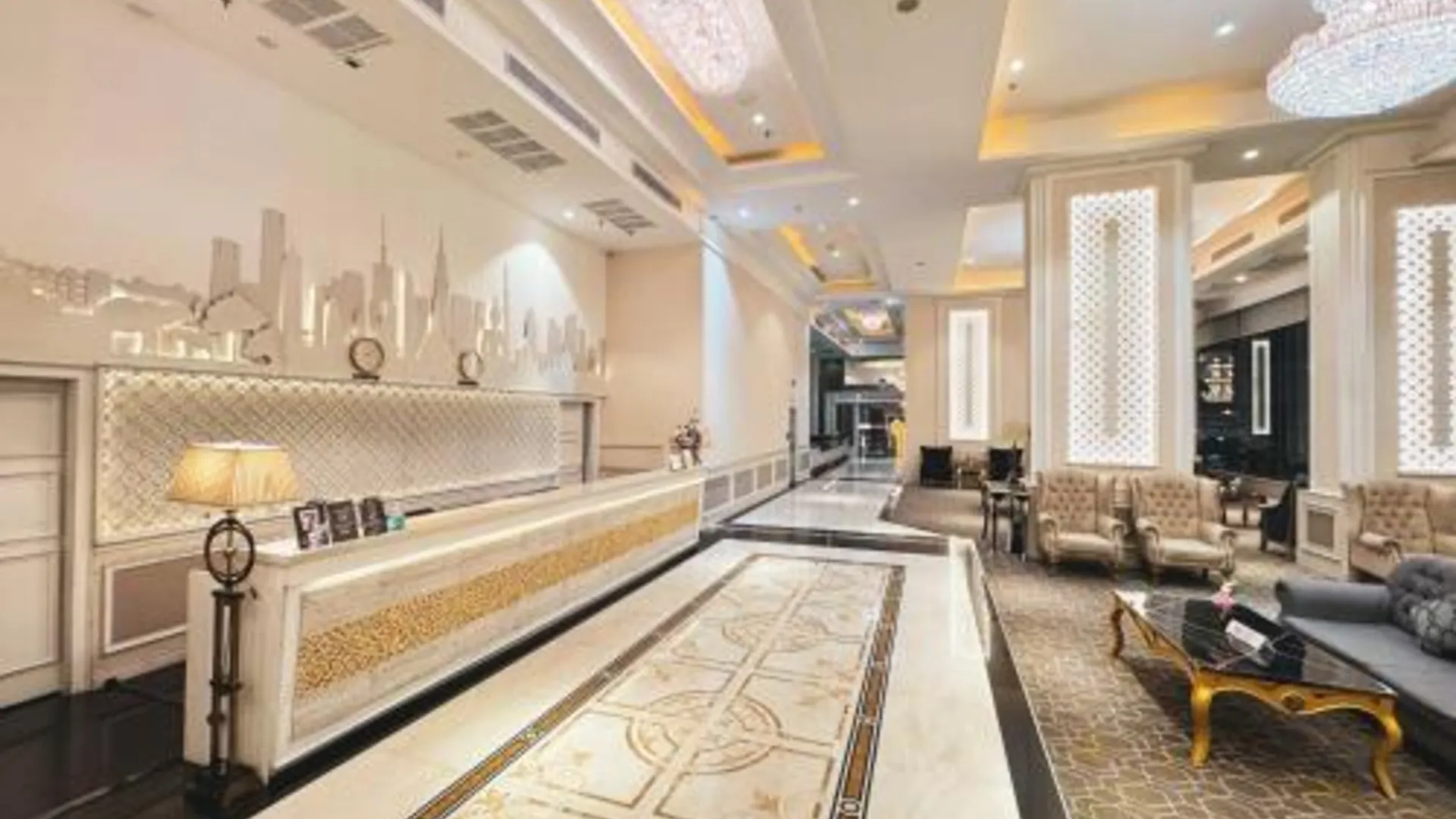 방콕 더 바자 호텔 방콕 – MRT 랏프라오 랏차다피섹 5성급 호텔 객실